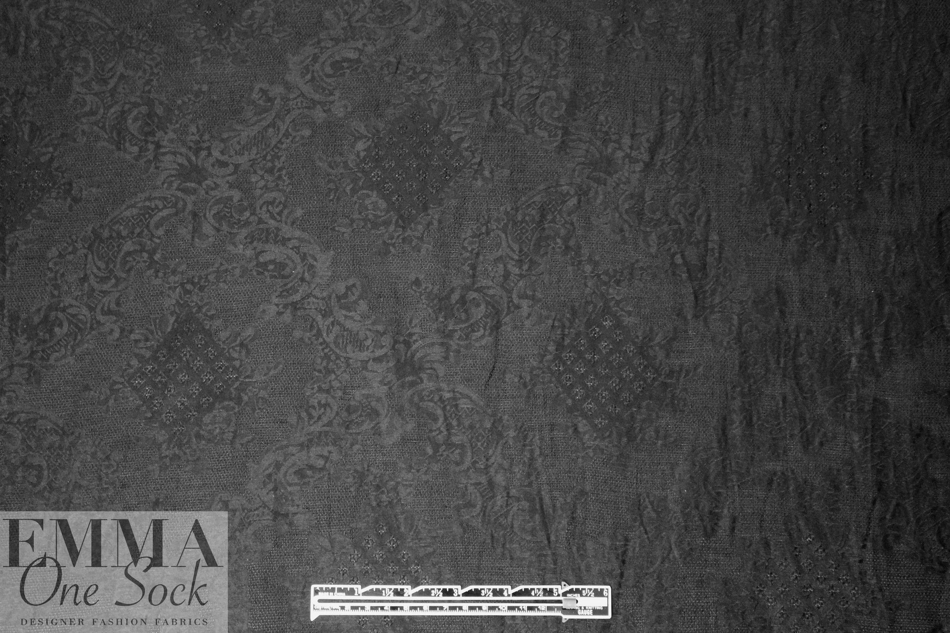 Italian silk blend jacquard weave - black