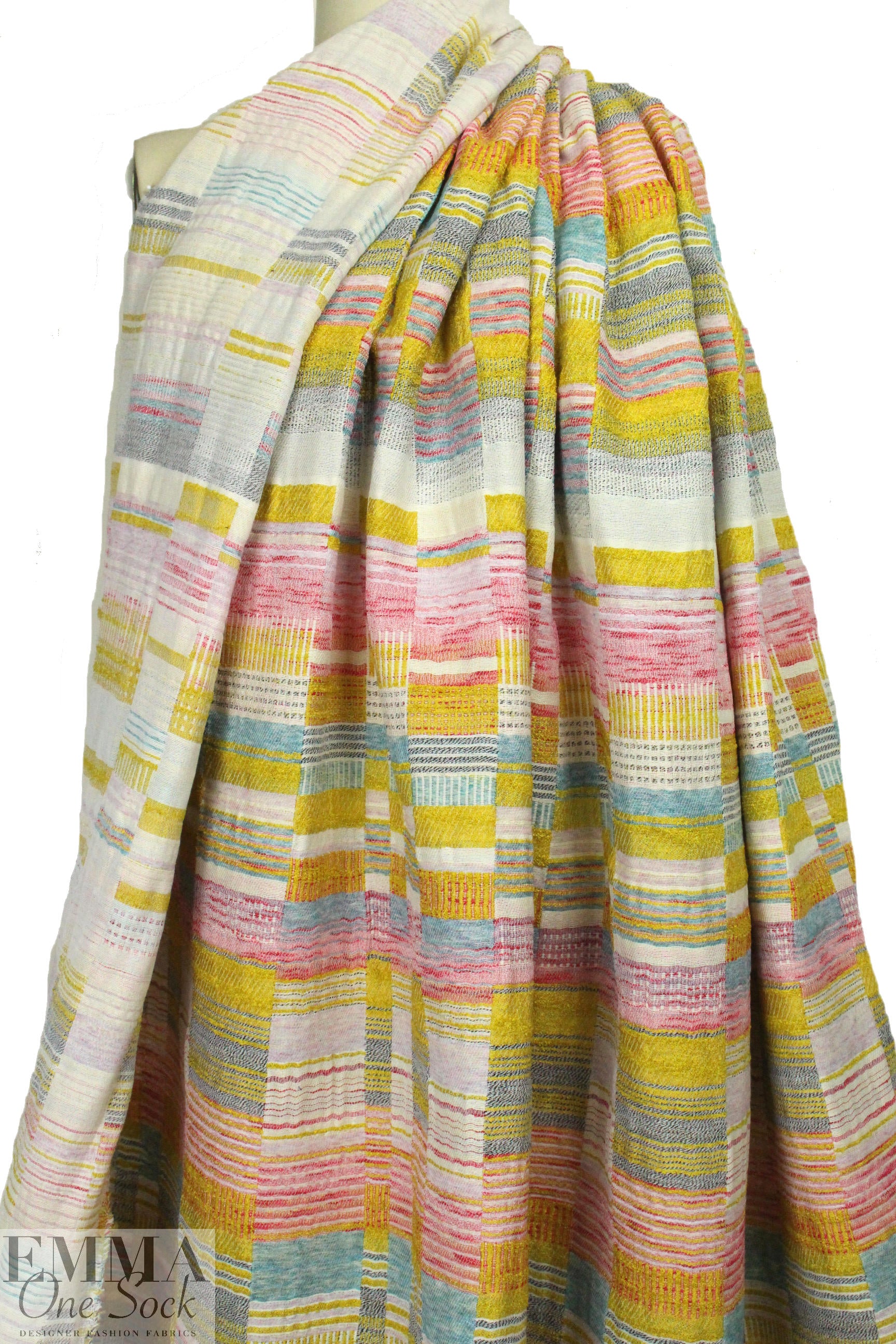 Yiga1 Azroue1 cotton blend 2-ply novelty weave
