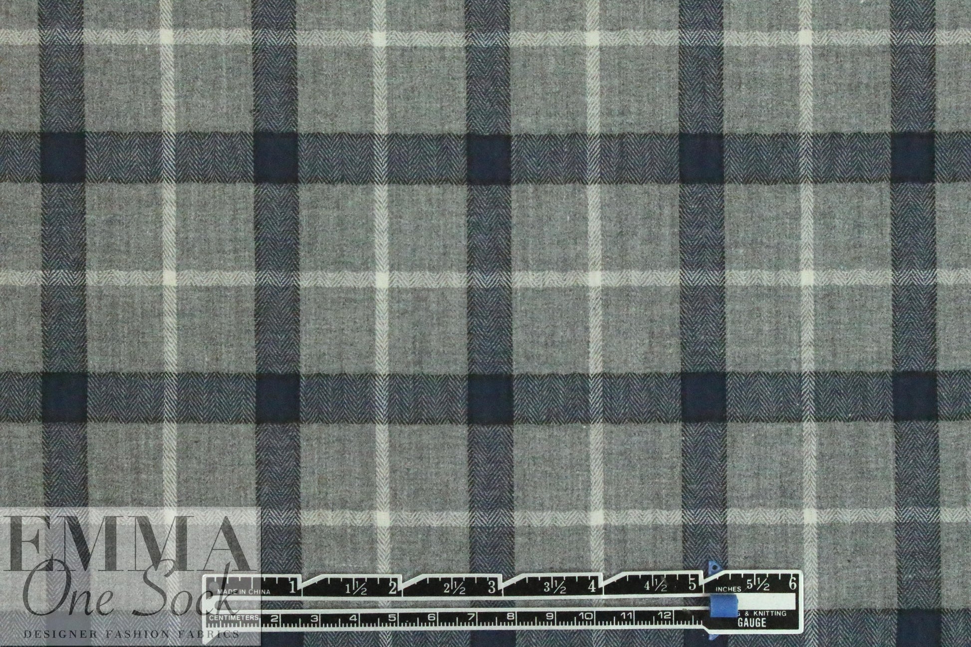 CA designer yarn-dye cotton plaid flannel - navy/gray