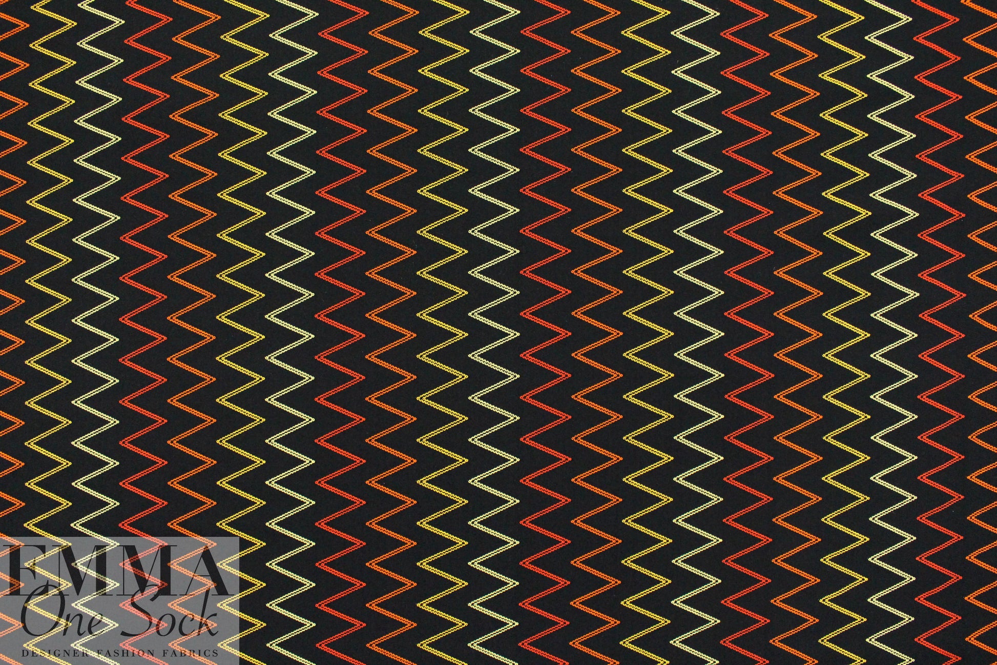 French textured yarn-dye knit - chevron stripe 2.125 yd
