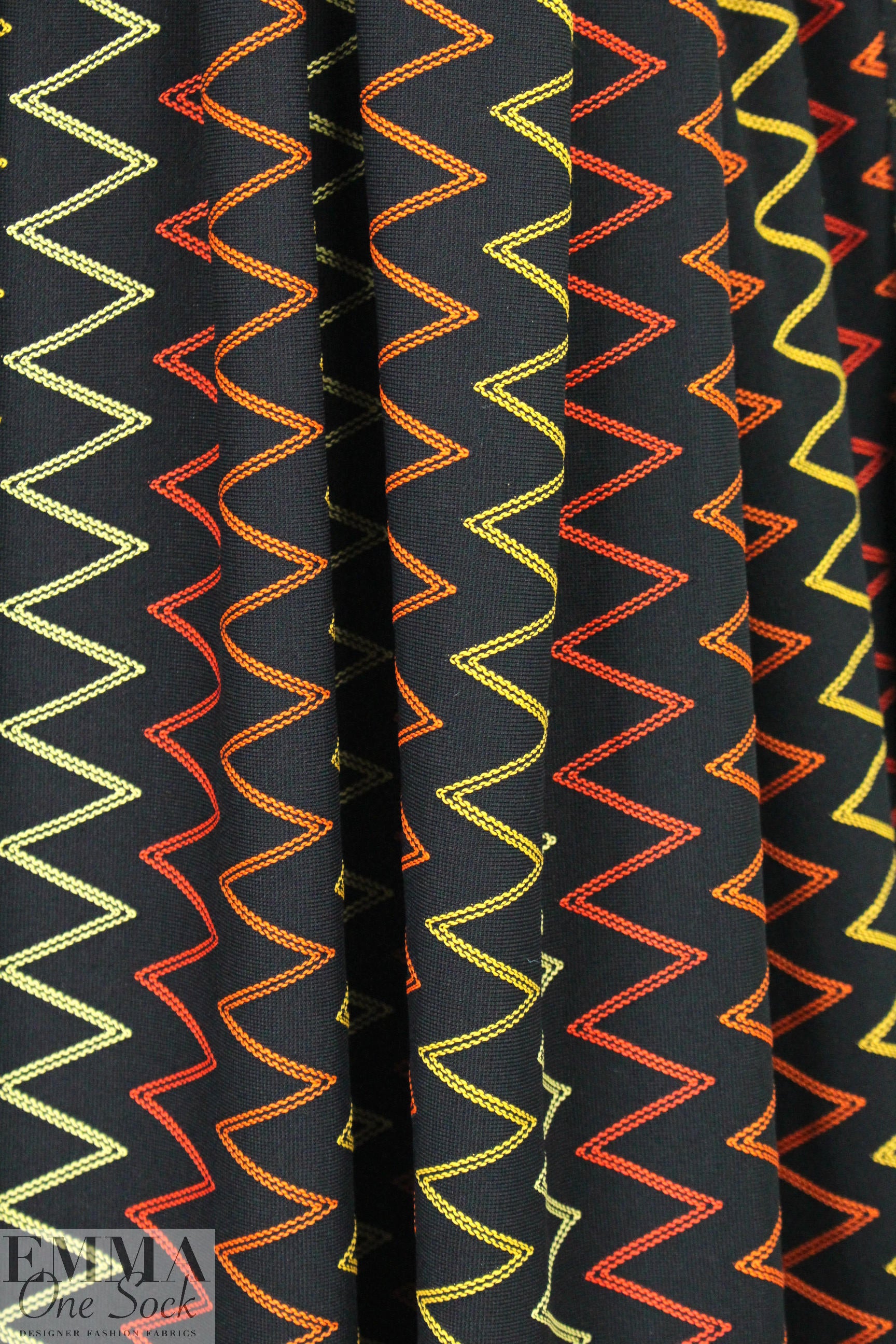 French textured yarn-dye knit - chevron stripe