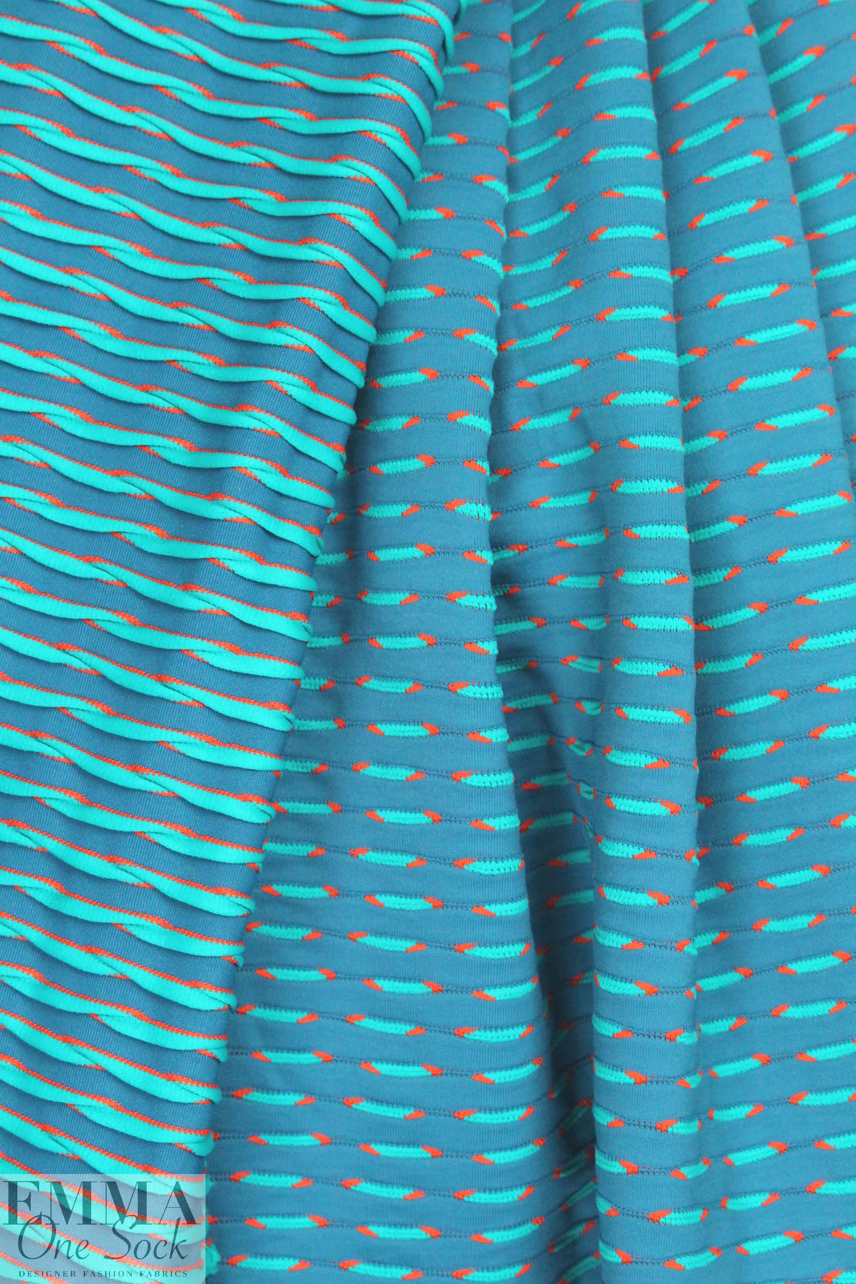 French textured yarn-dye knit - tuquoise dash 1.25 yd