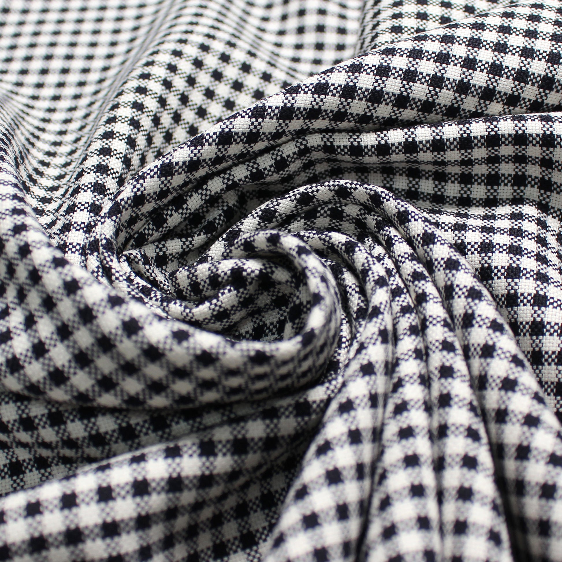 Italian gingham cotton/wool basketweave - black/white