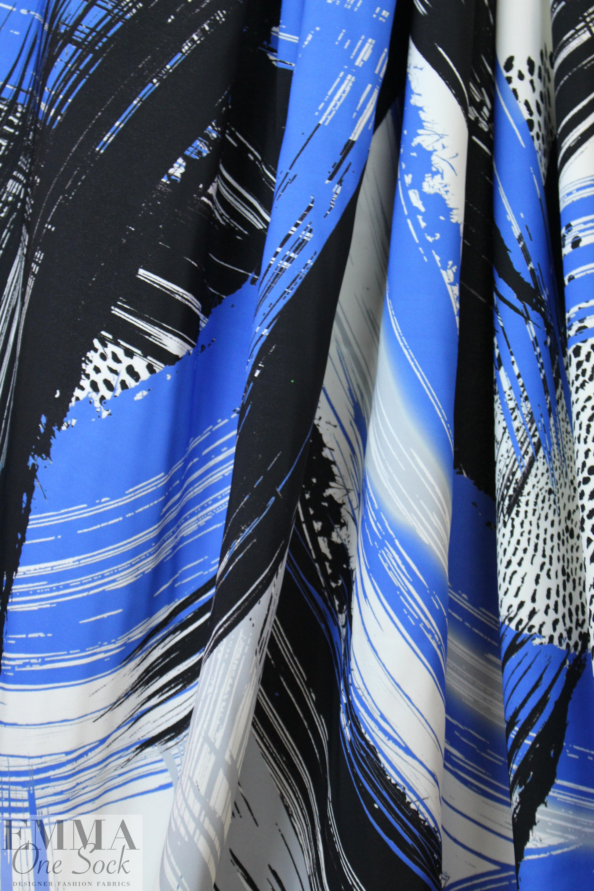 Mi11y cobalt/black/white viscose 'matte hybrid'
