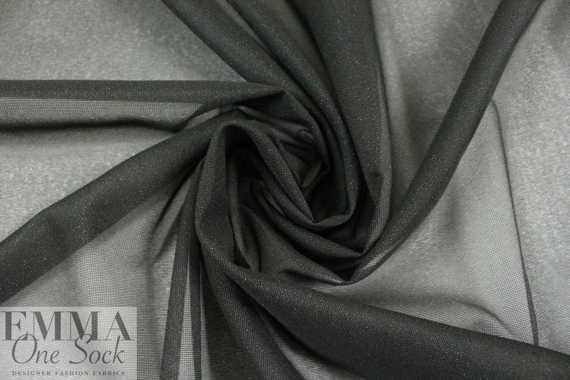 lightweight woven fusible interfacing - black .75 yds