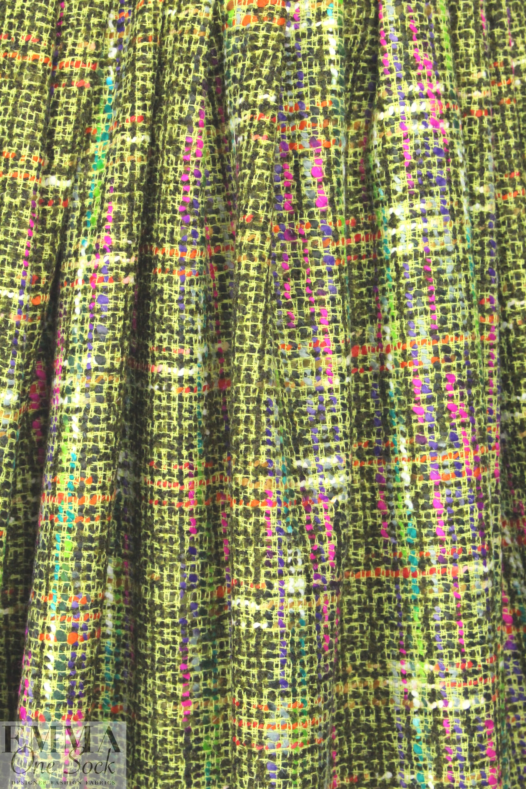Italian kiwi/loden tweed wool blend woven