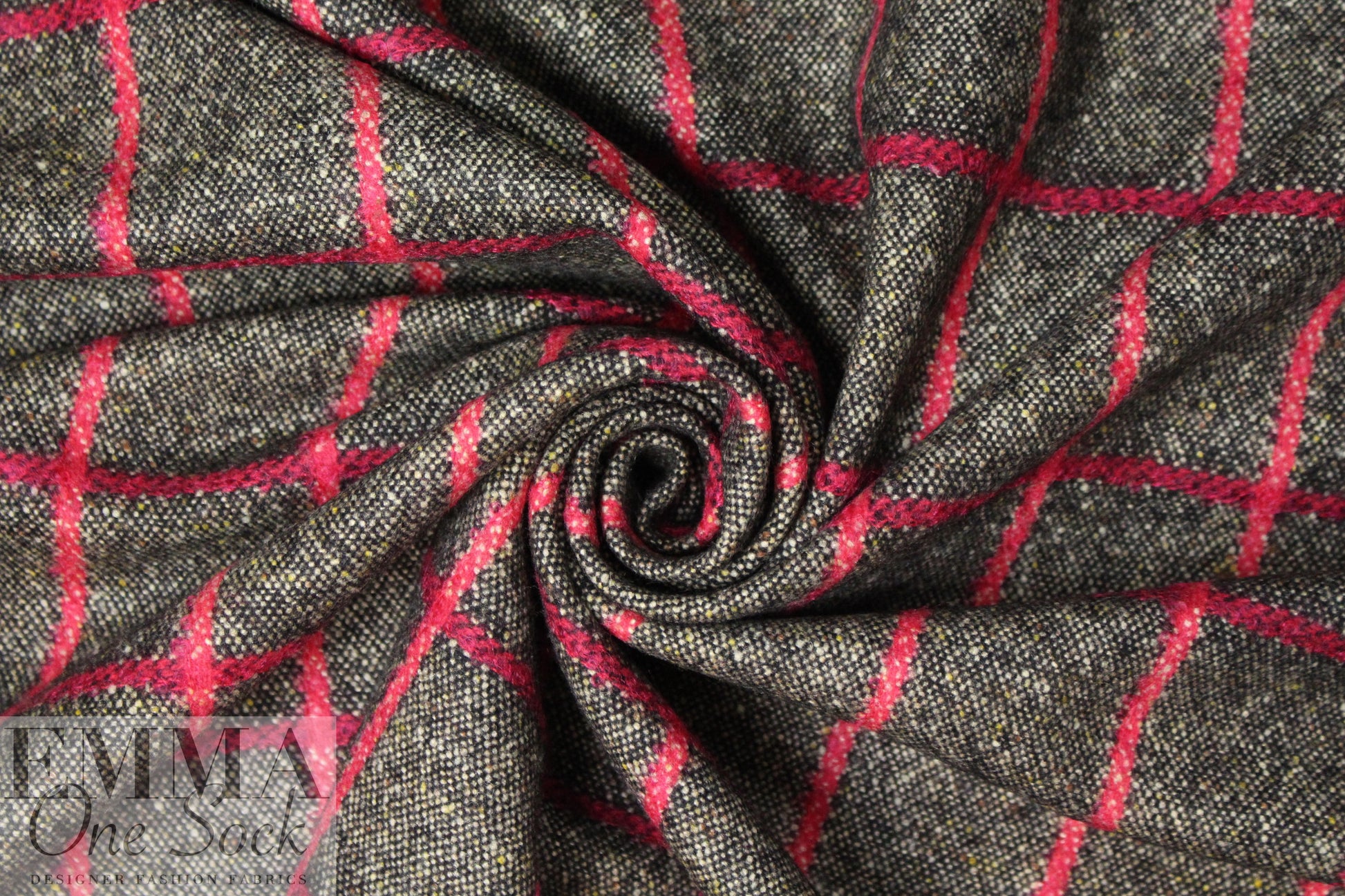 Italian wool/silk/mohair windowpane plaid suiting 2 yd