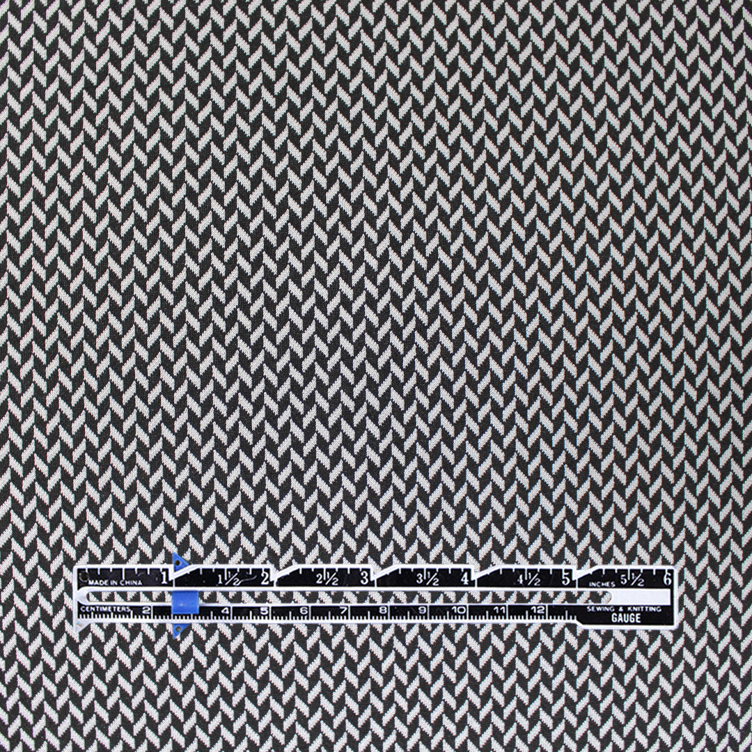 yarn dyed herringbone jacquard knit - black/charcoal 2 yd