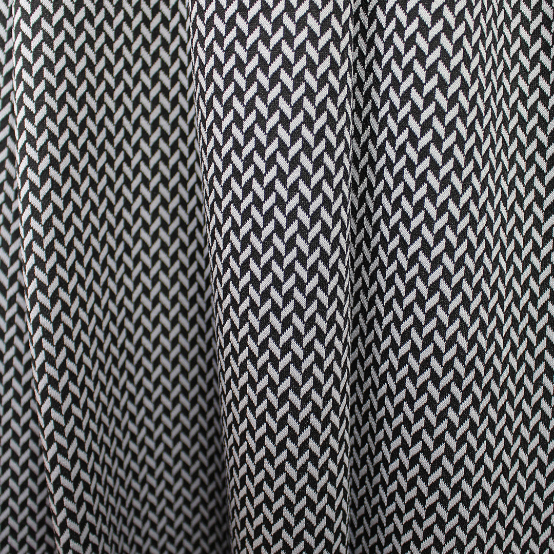 yarn dyed herringbone jacquard knit - black/charcoal 2 yd