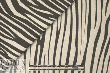 Derek L@m cotton/silk bold jacquard suiting