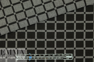 NY designer reversible textured jacquard - blk/gray grid