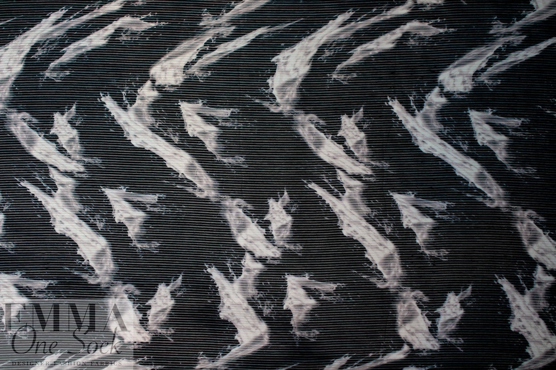 Italian 'slatted' jacquard weave stripe - cirrus