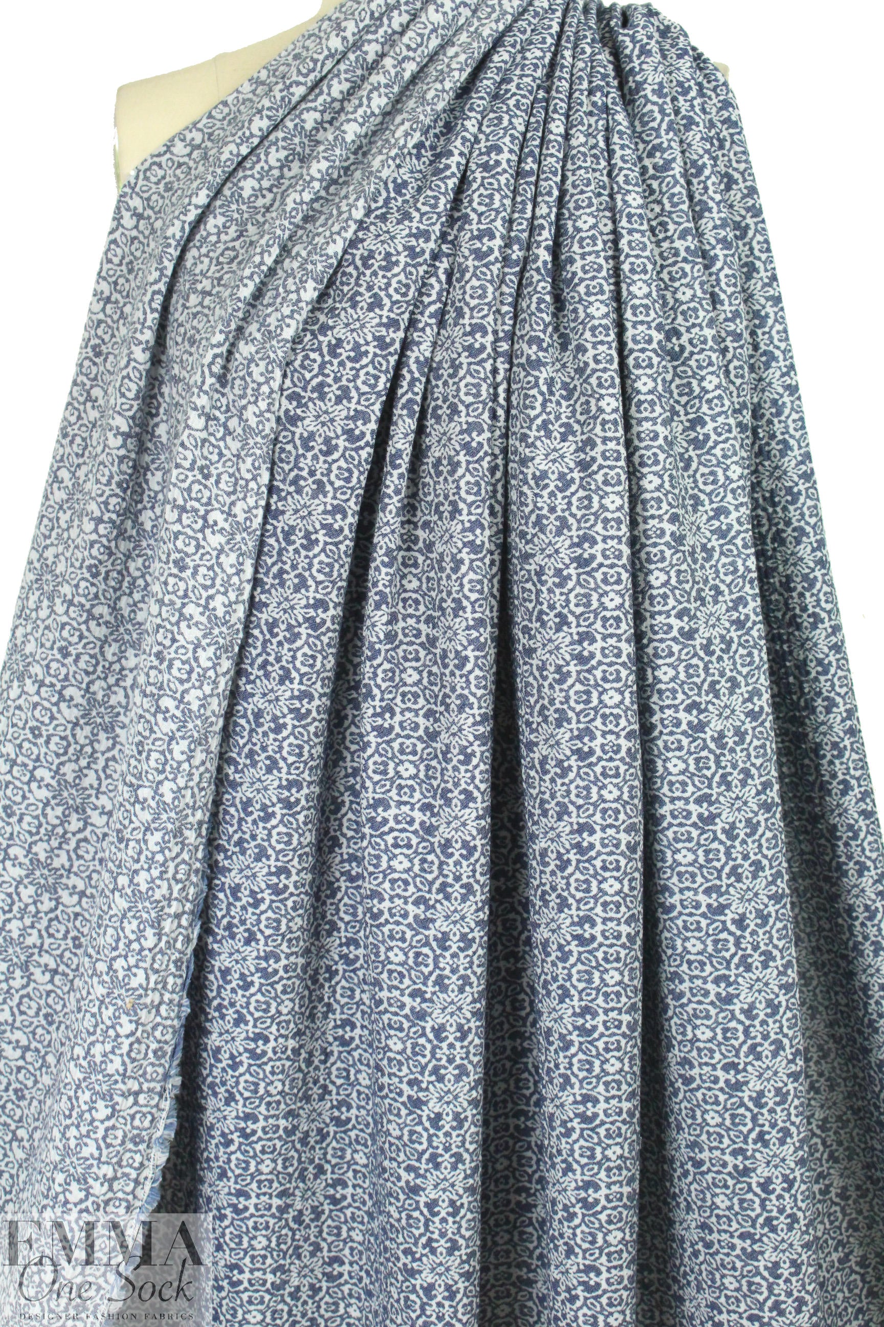 Rag & B0ne cotton puckered jacquard weave - motif