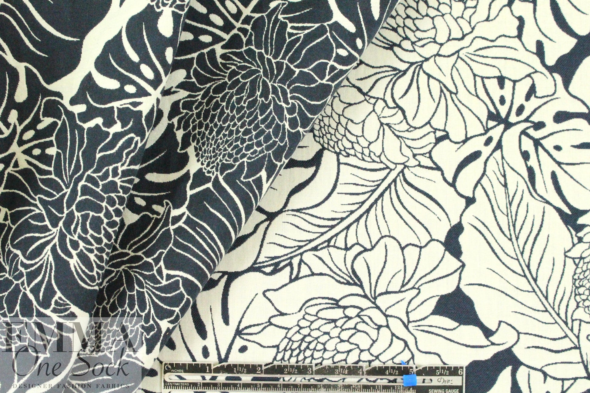 Italian cotton 'silhouette tropic' reversible jacquard