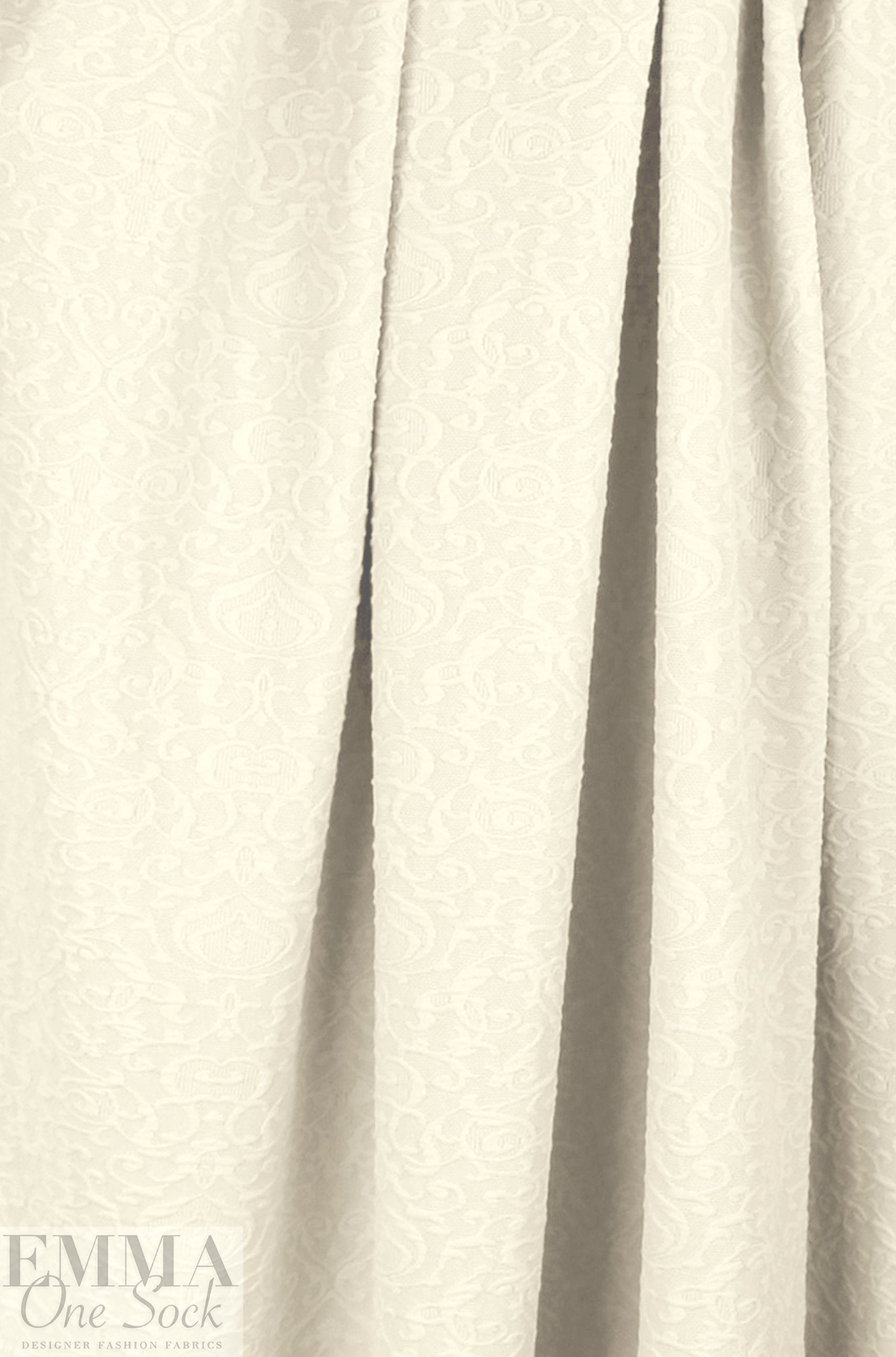 French scroll graphic textured jacquard knit - creamy white 1.25 yds