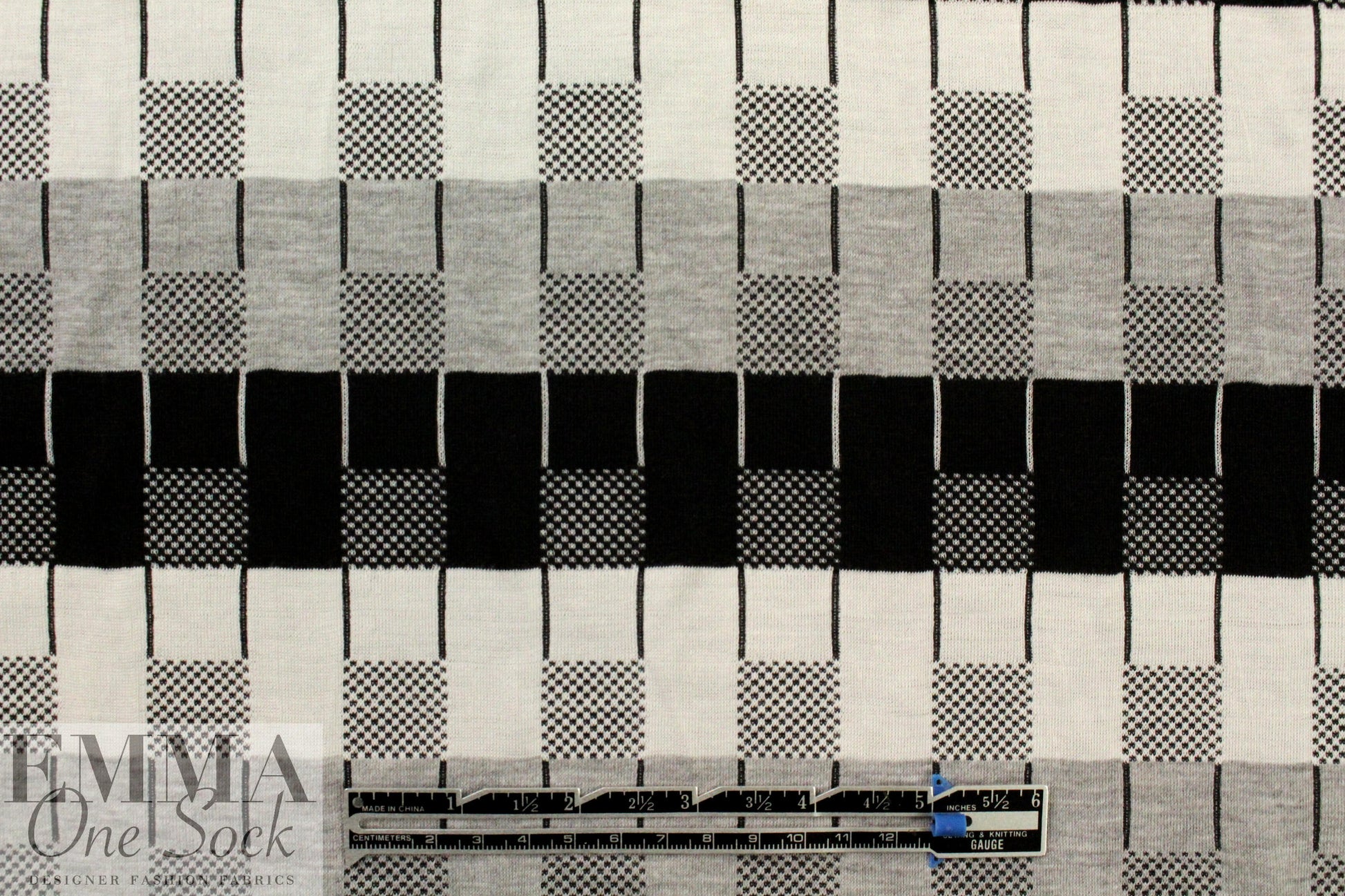 'domino' yarn dye jacquard knit - black/white 1.875 yd