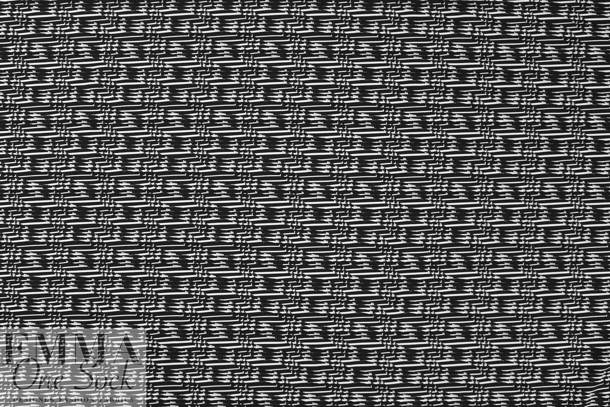 'twizzler' yarn dye jacquard knit - black/white 1.66 yd
