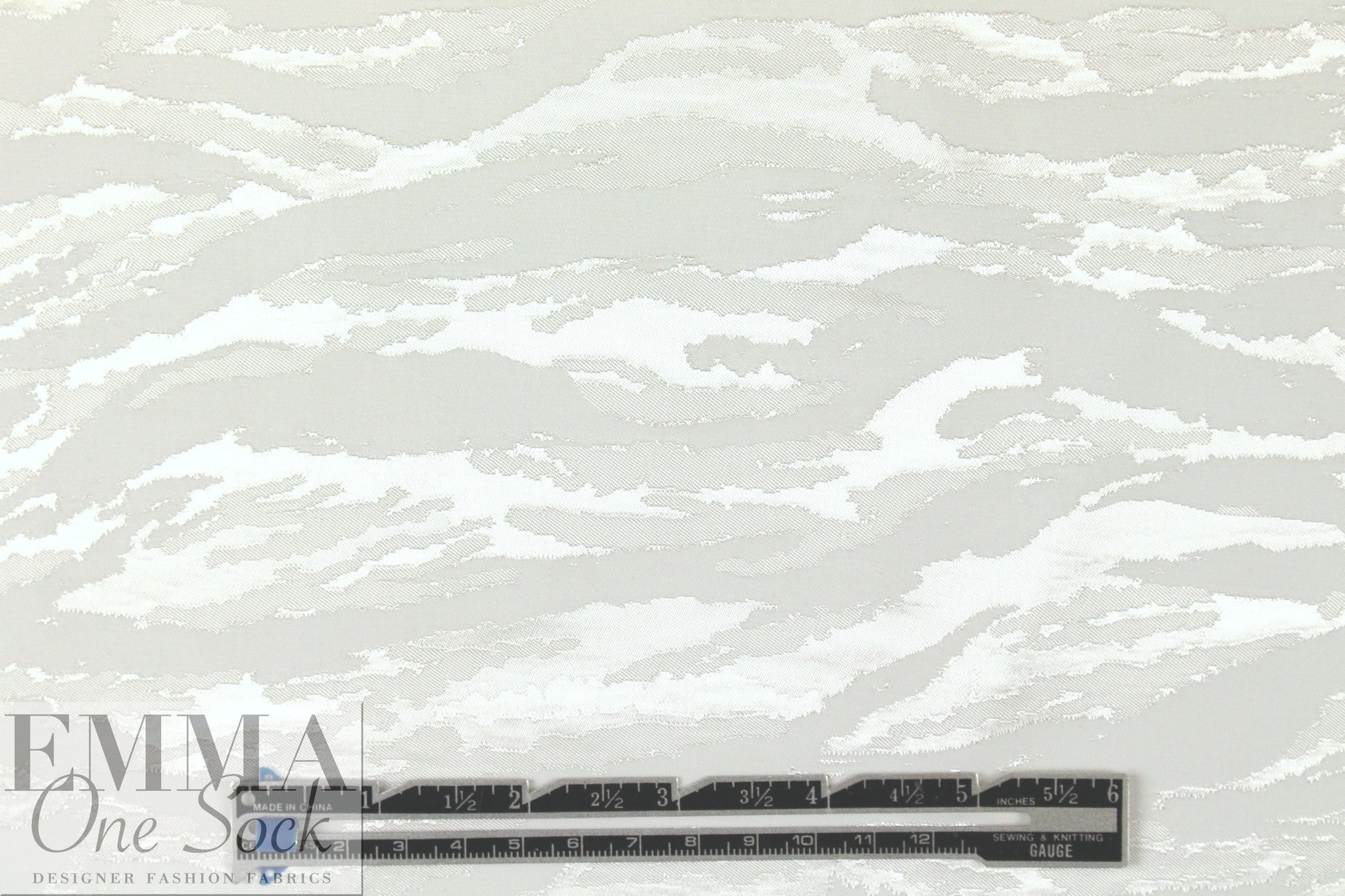 Kh@ite viscose jacquard luxury lining - snow white