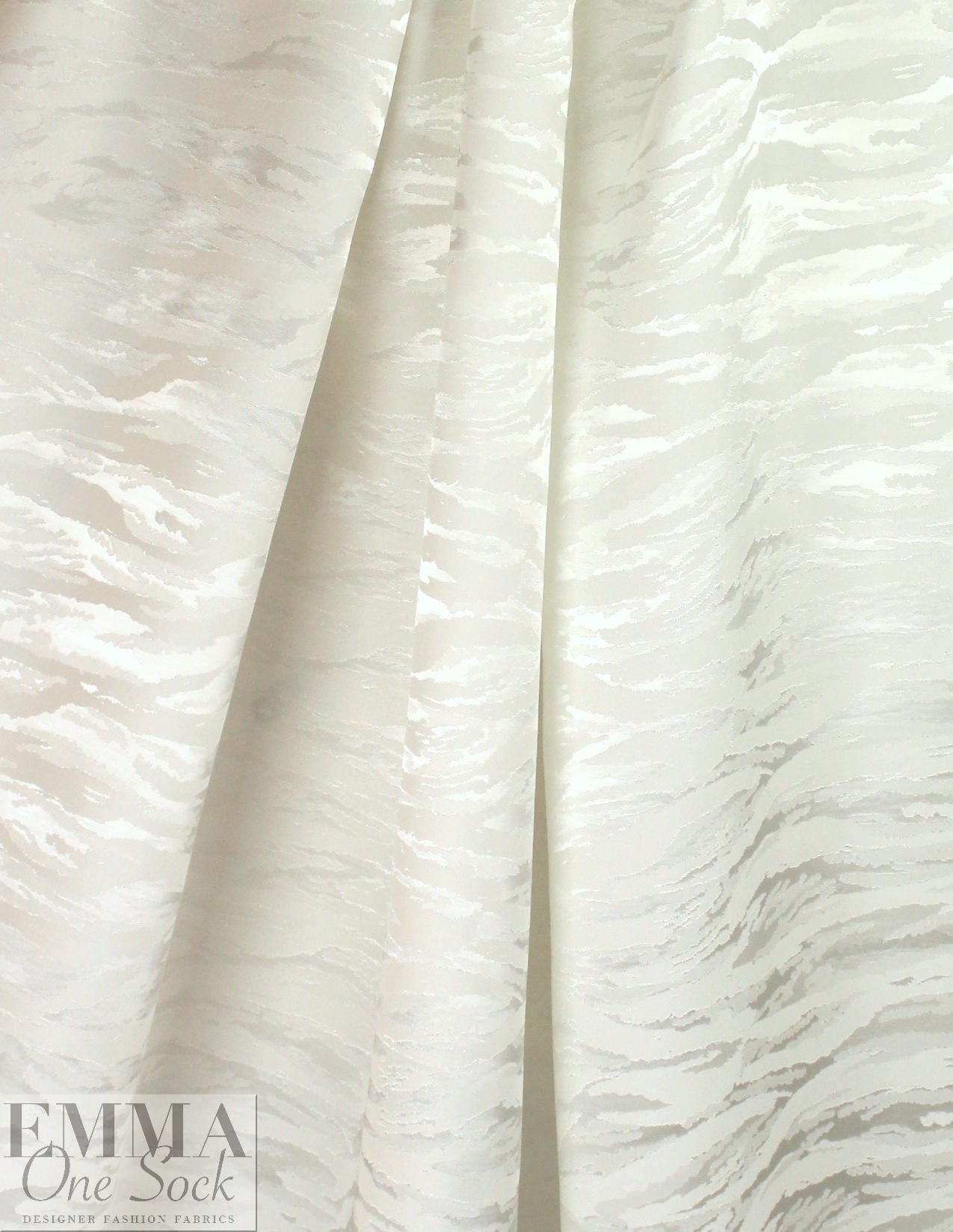Kh@ite viscose jacquard luxury lining - snow white