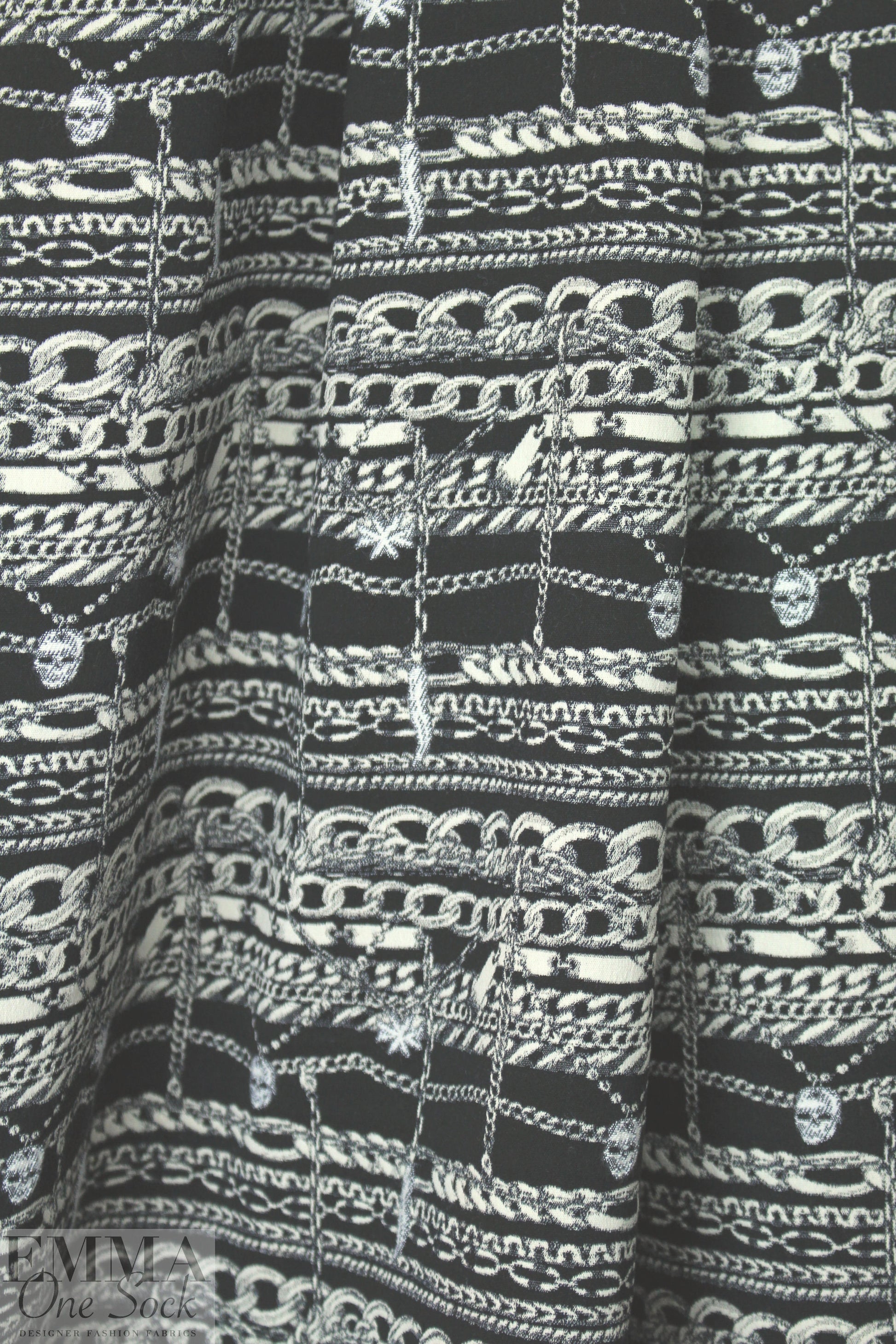NY designer 'chain gang' stretch jacquard 1.5 yd