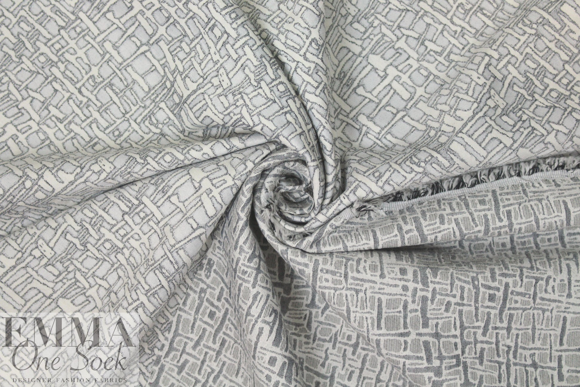 NY designer gray/cream graphic stretch reversible jacquard .66 yds