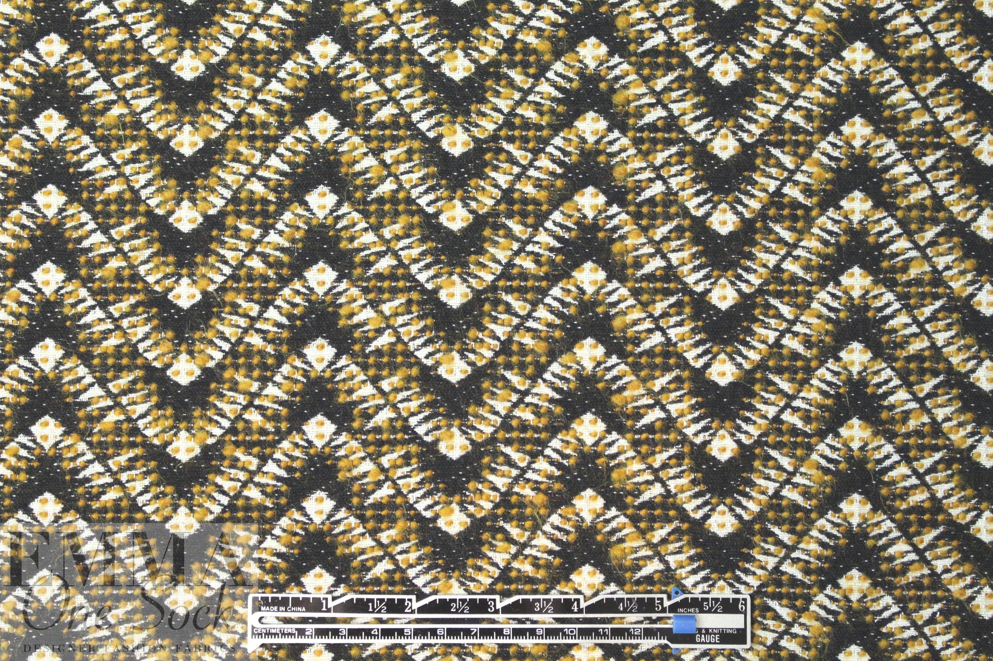 Derek L@m flower ziggy jacquard weave novelty coating 2.625 yd