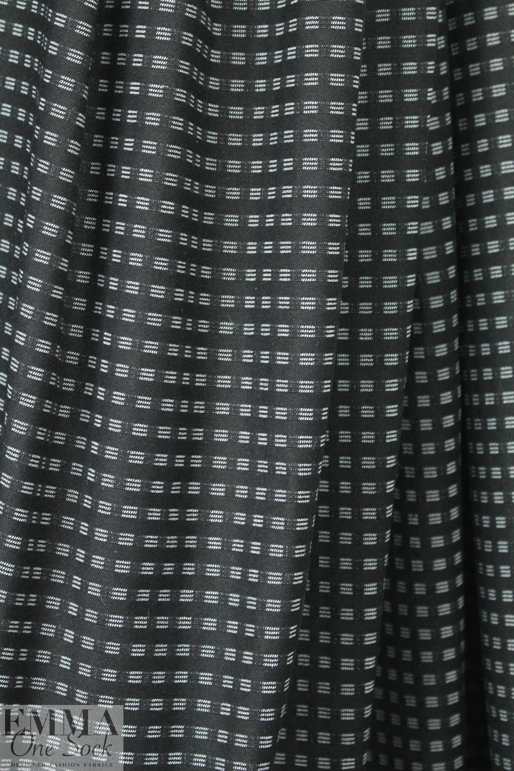NY designer yarn-dyed cotton stretch woven - black/white .75 yds