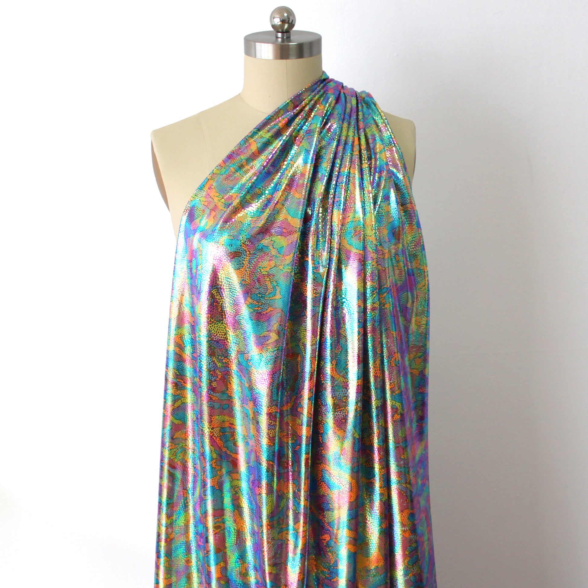 European 'karma chameleon' 4-way iridescent swim knit