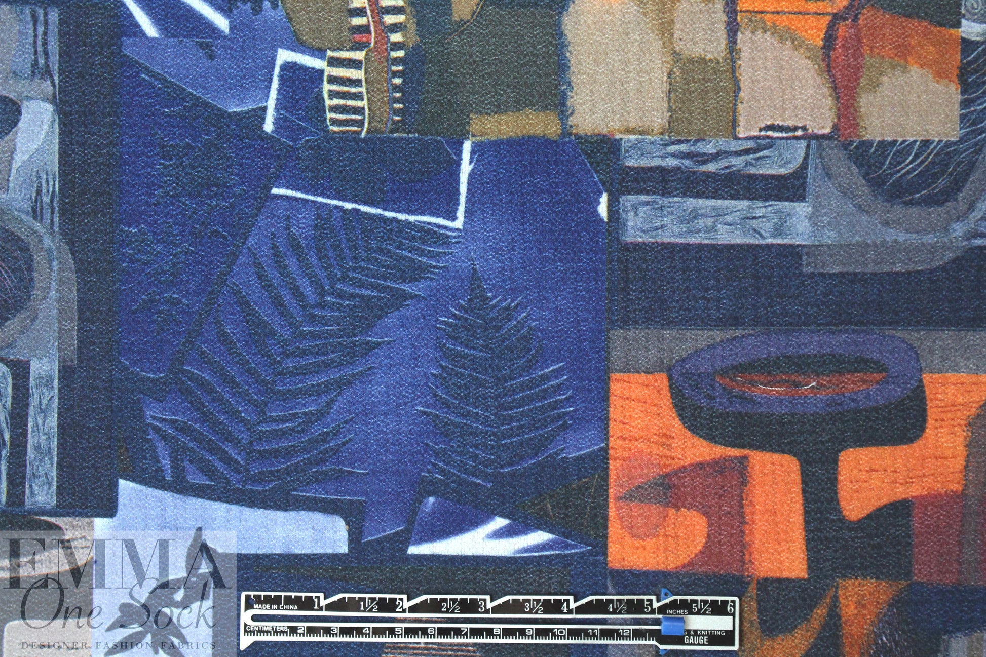 'cubism revisited' drapey pebble crepe woven - blue 1.75 yds