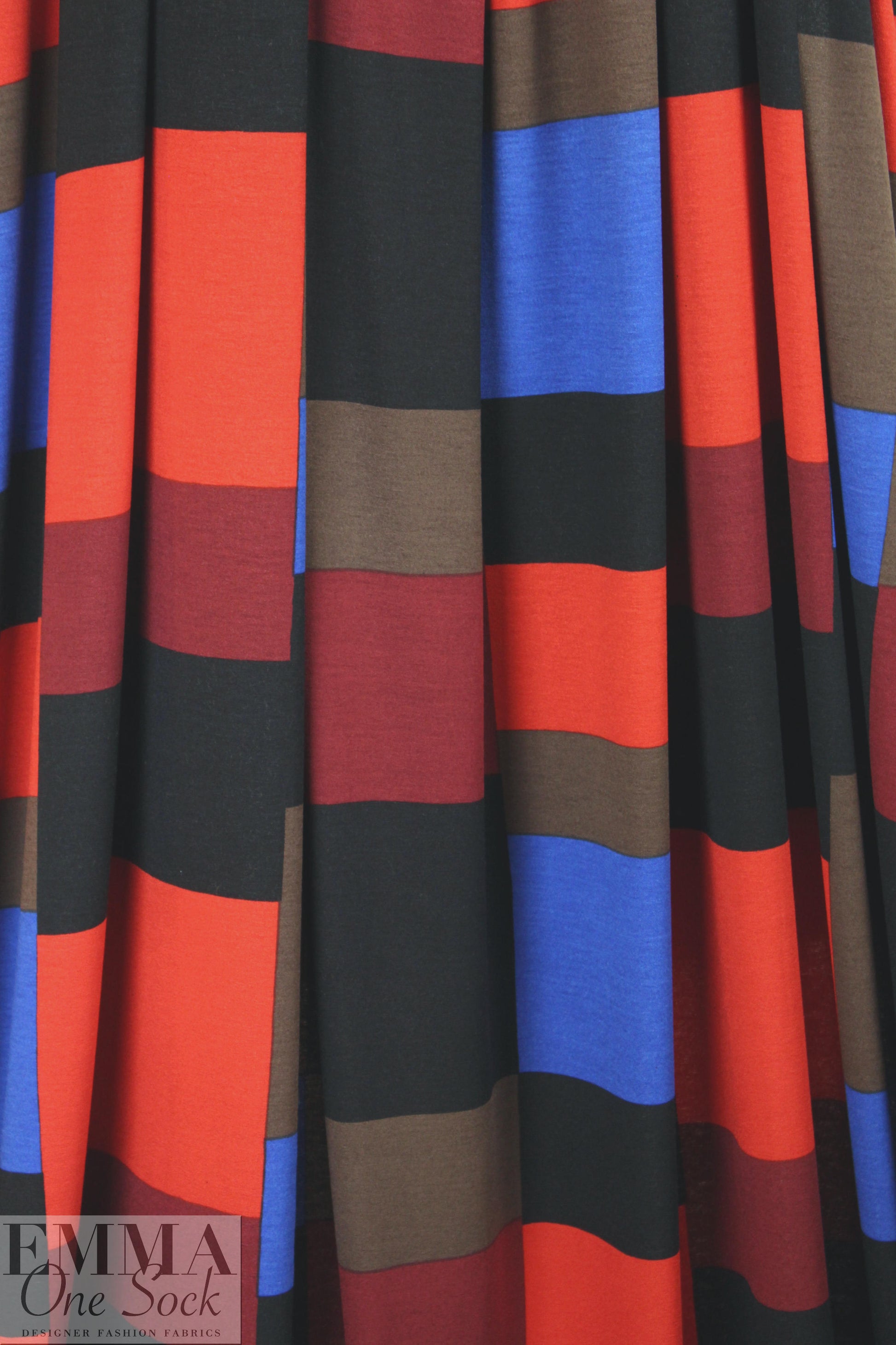 French cubist graphic viscose/span knit 2.5 yd