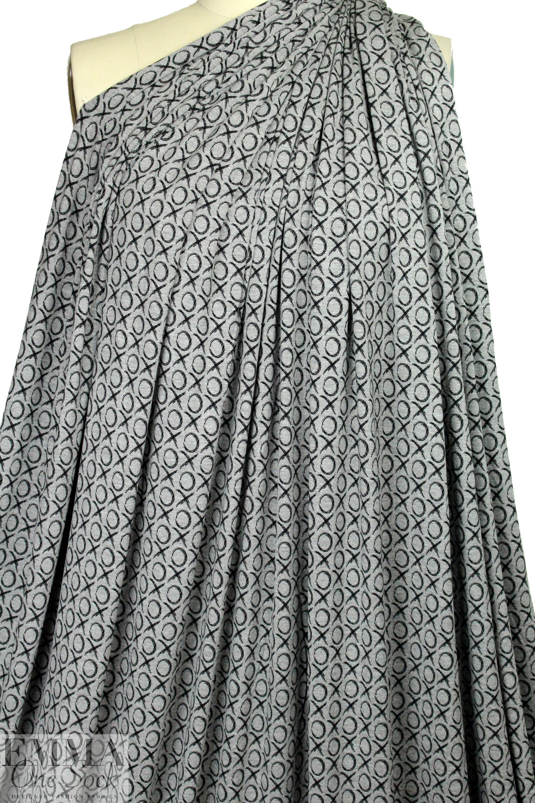 tic-tac-toe bamboo/spandex jersey - black on gray 1.66 yd