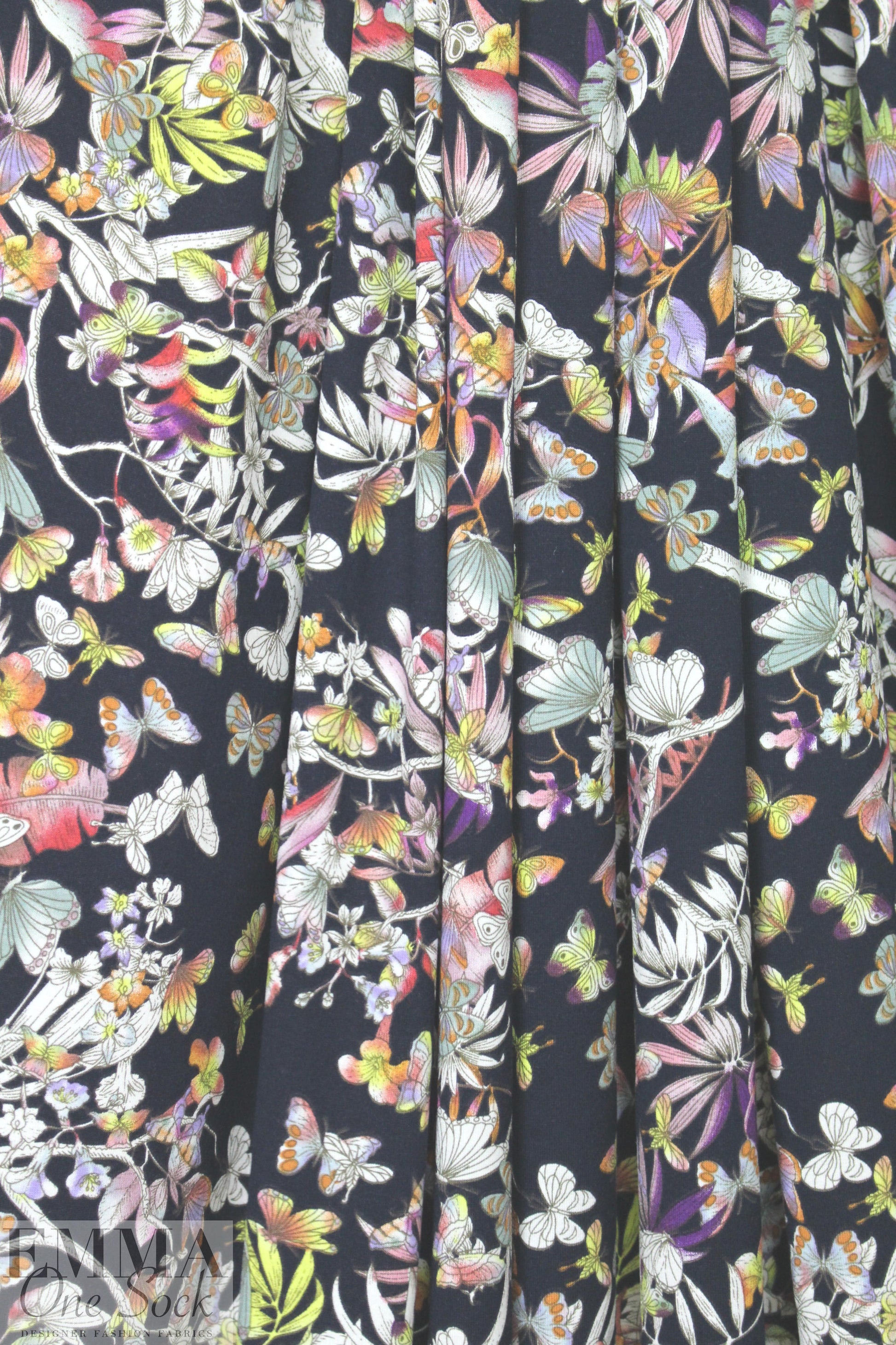 'backyard bustle' digital viscose knit 1.66 yd