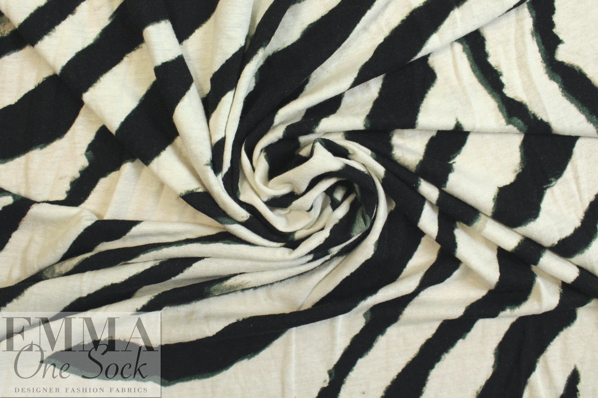 Italian bold animal abstract cotton knit