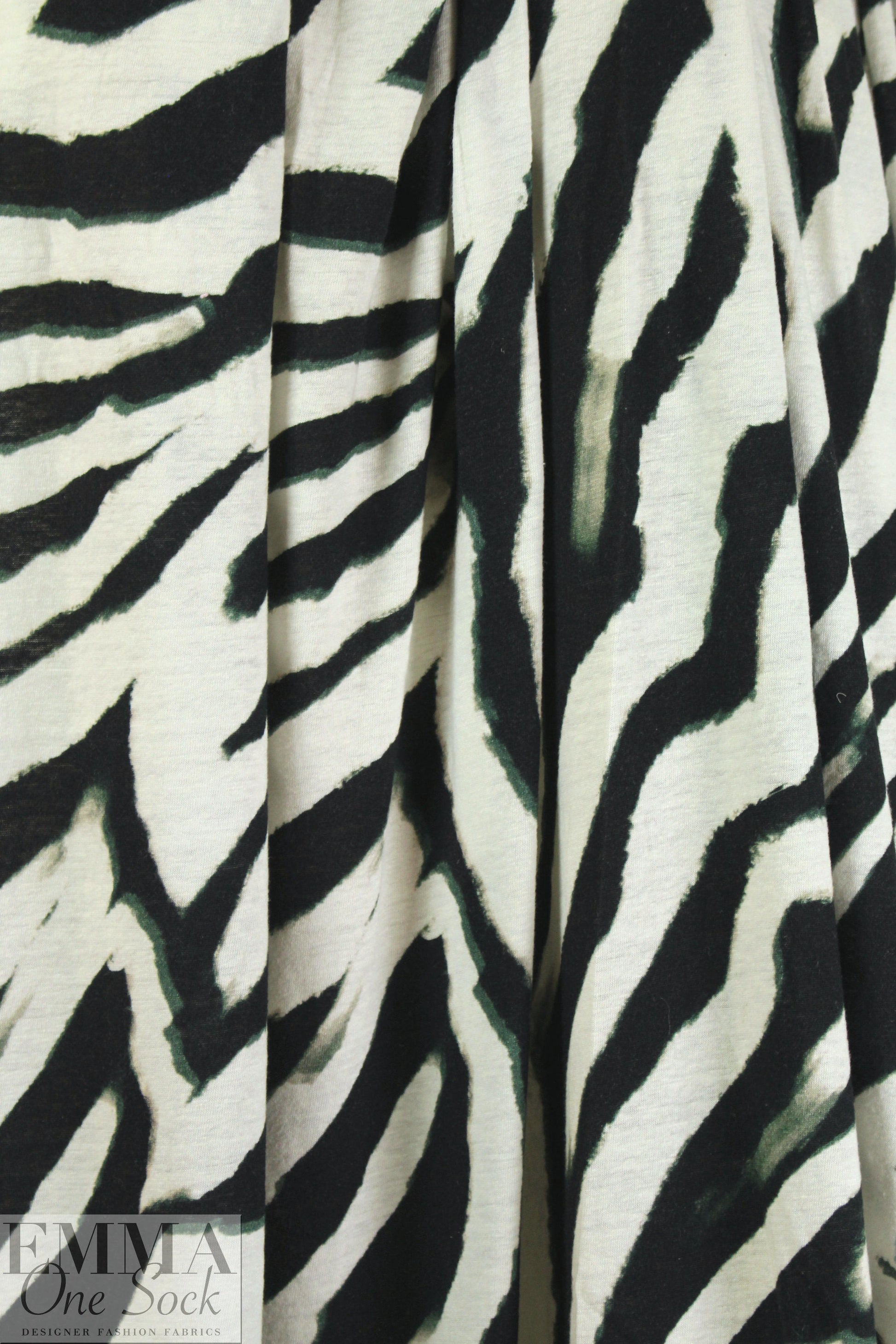 Italian bold animal abstract cotton knit