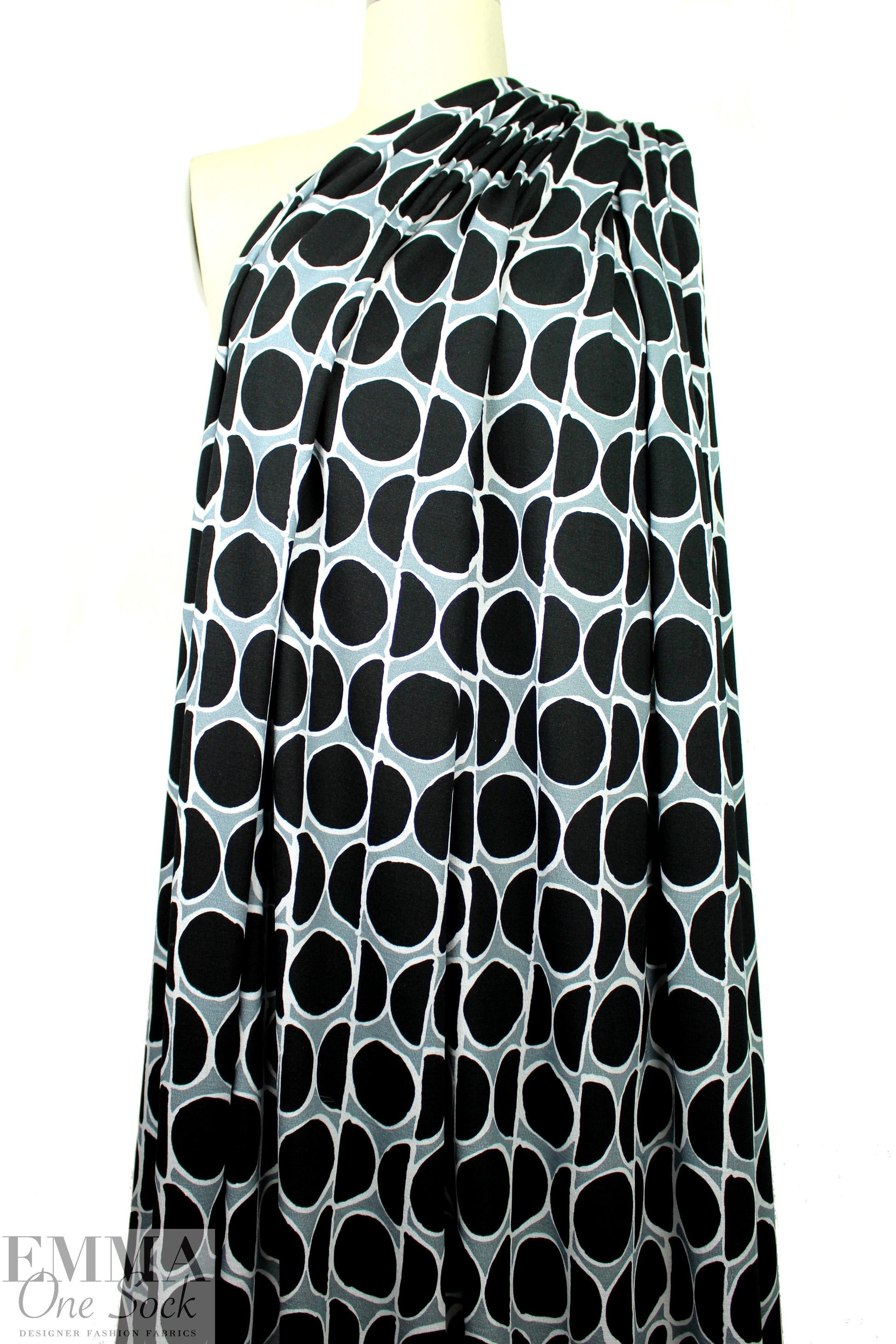 NY designer circle graphic viscose knit .75 yds