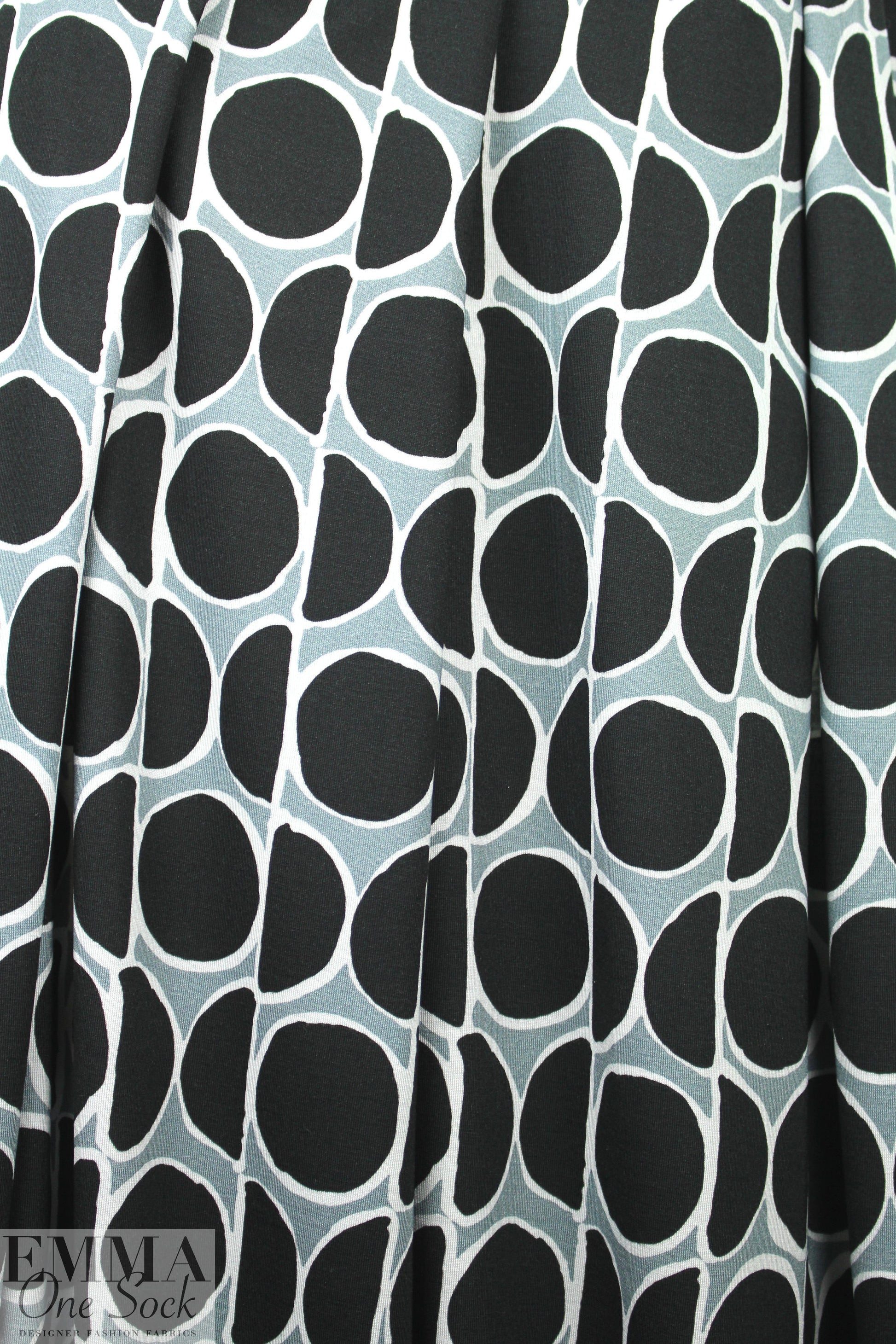 NY designer circle graphic viscose knit .75 yds