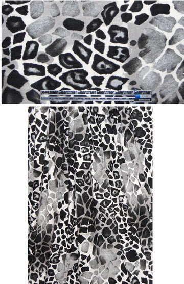 NY designer stylized giraffe graphic knit print