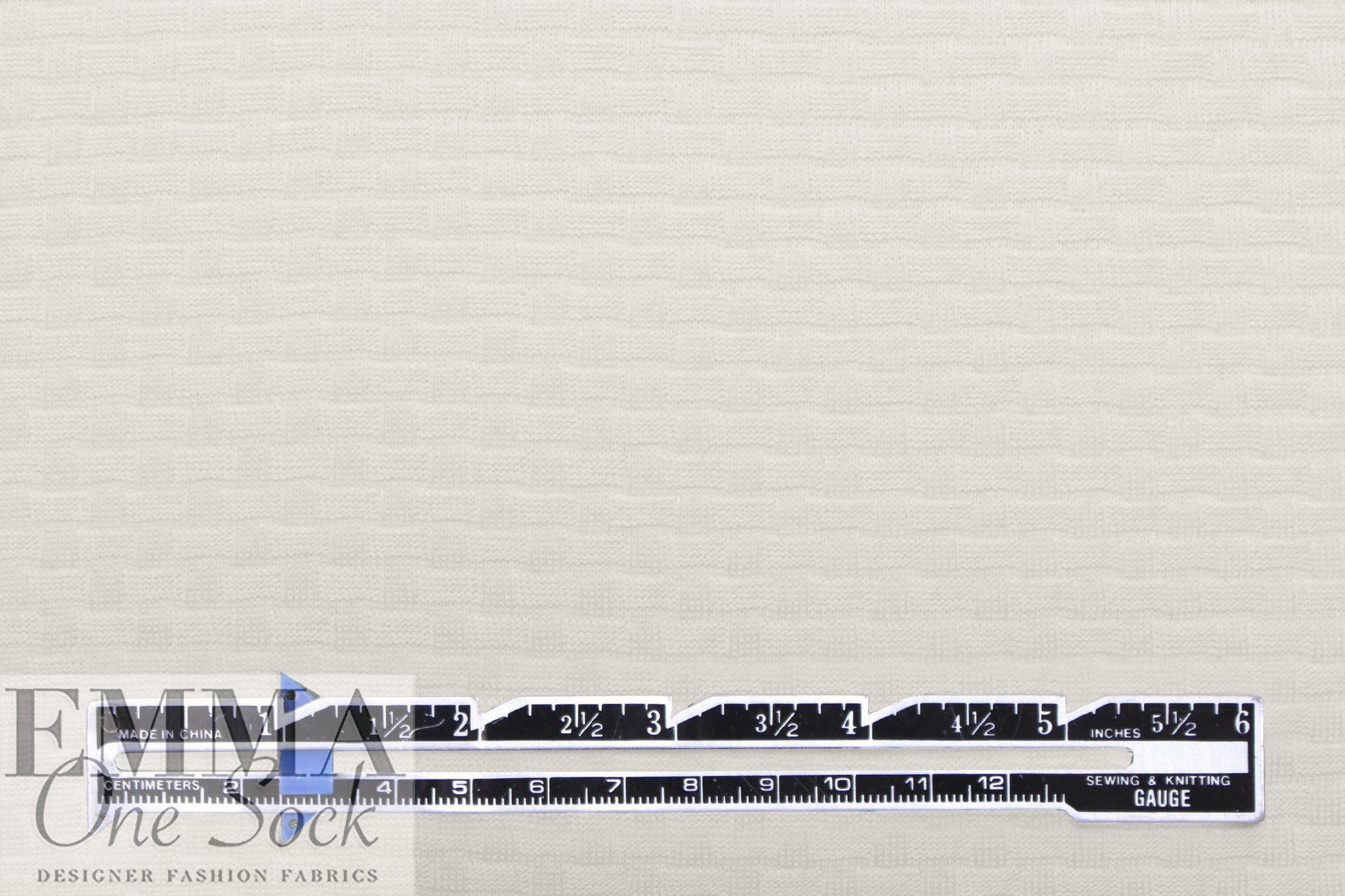 organic cotton GOTS 'wicker stitch' sweater knit - off white 1.375 yd