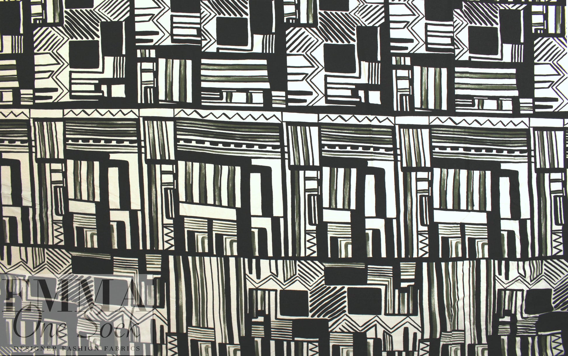 Italian graphic zigs panel viscose/lycra knit 1.375 yd