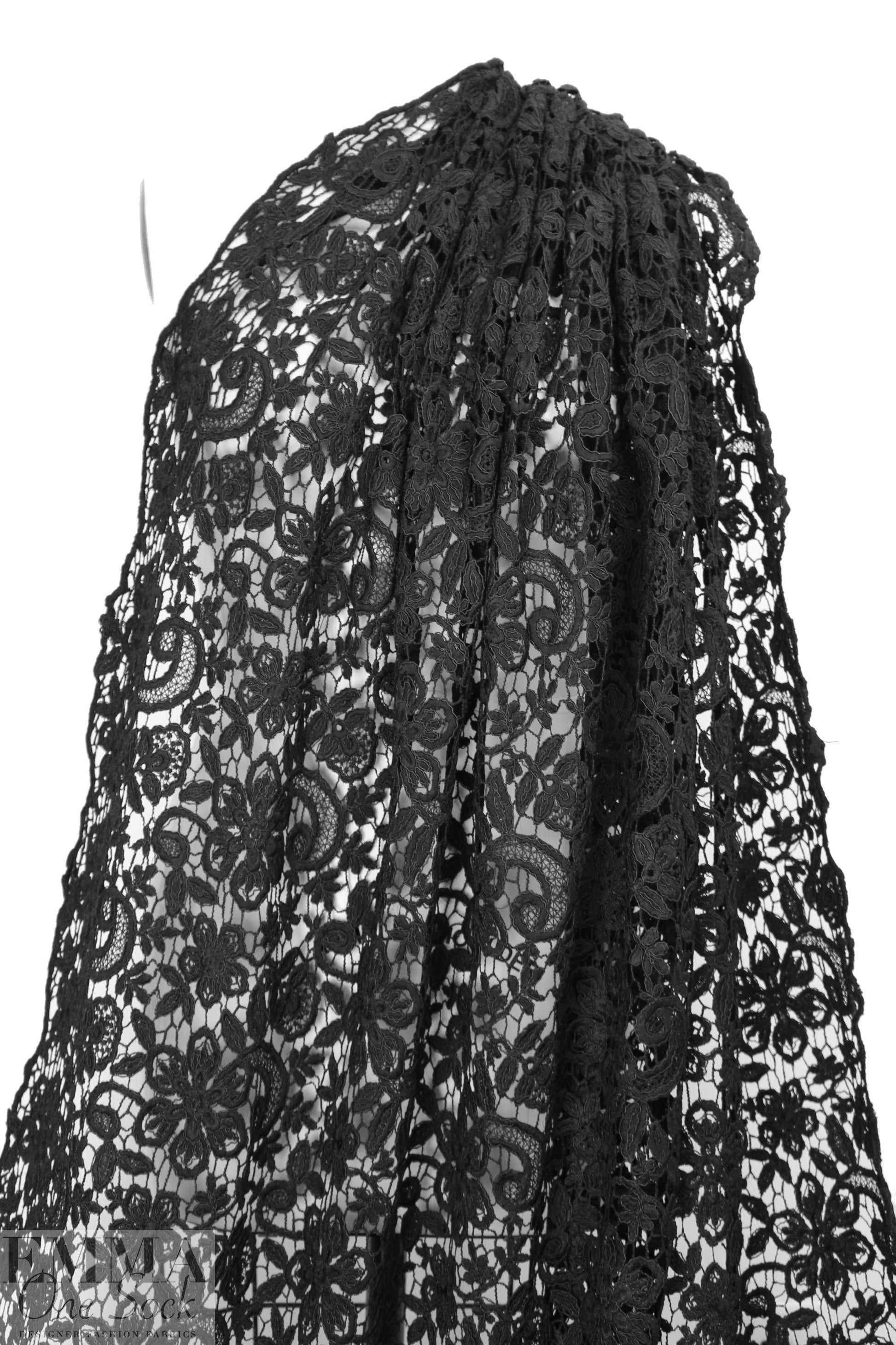 reembroidered double scallop floral lace - black 2 yd