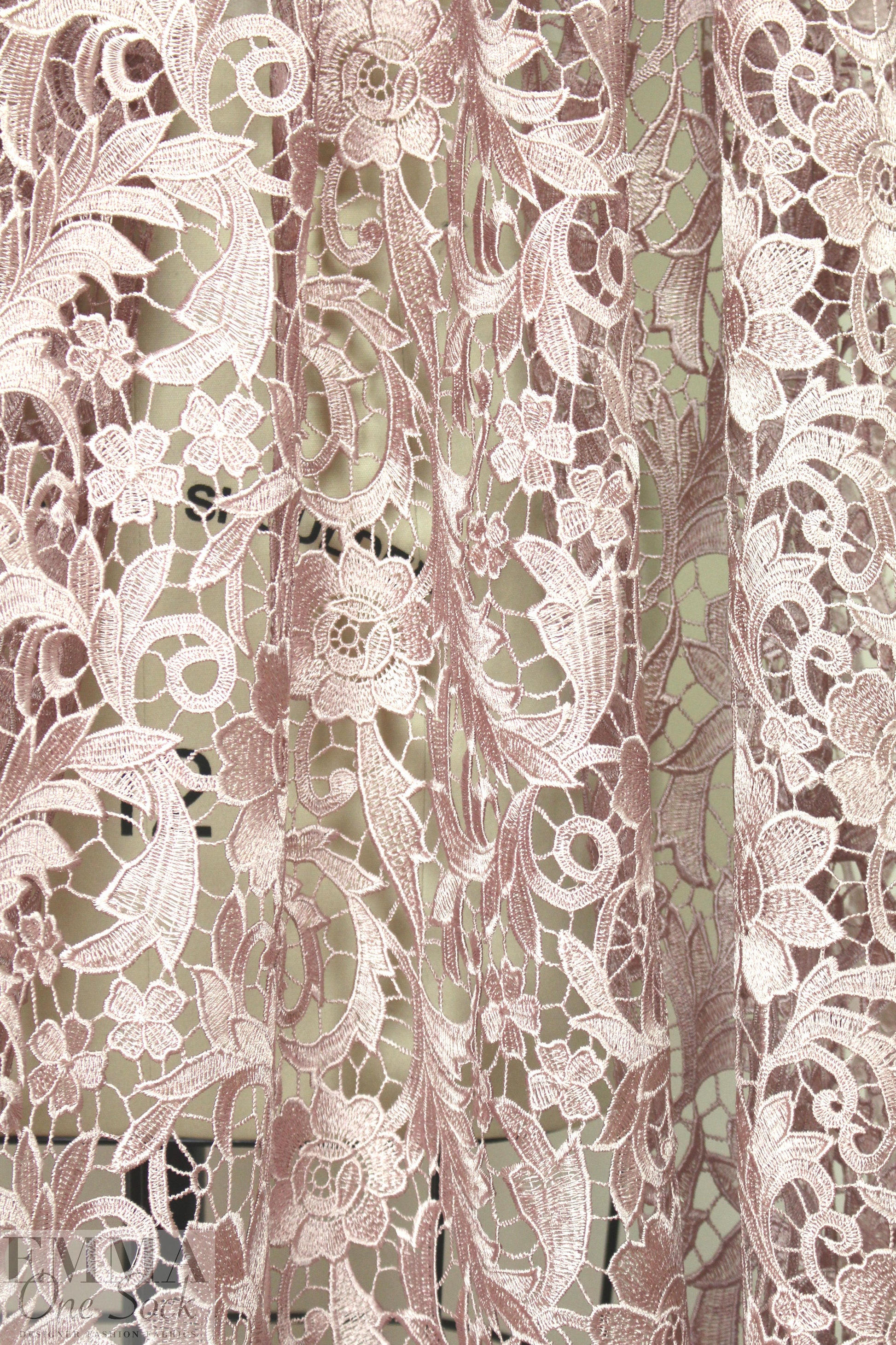 elegant floral guipure lace - pink blush 1.875 yd