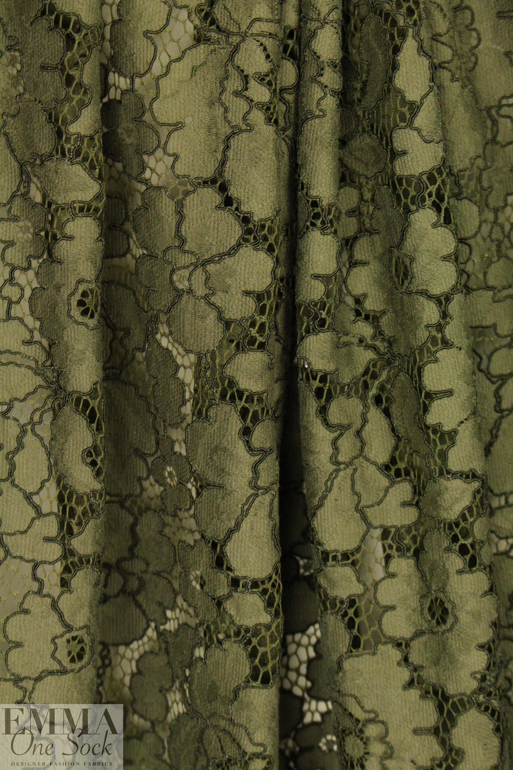 famous designer reemb. cotton blend lace - caper