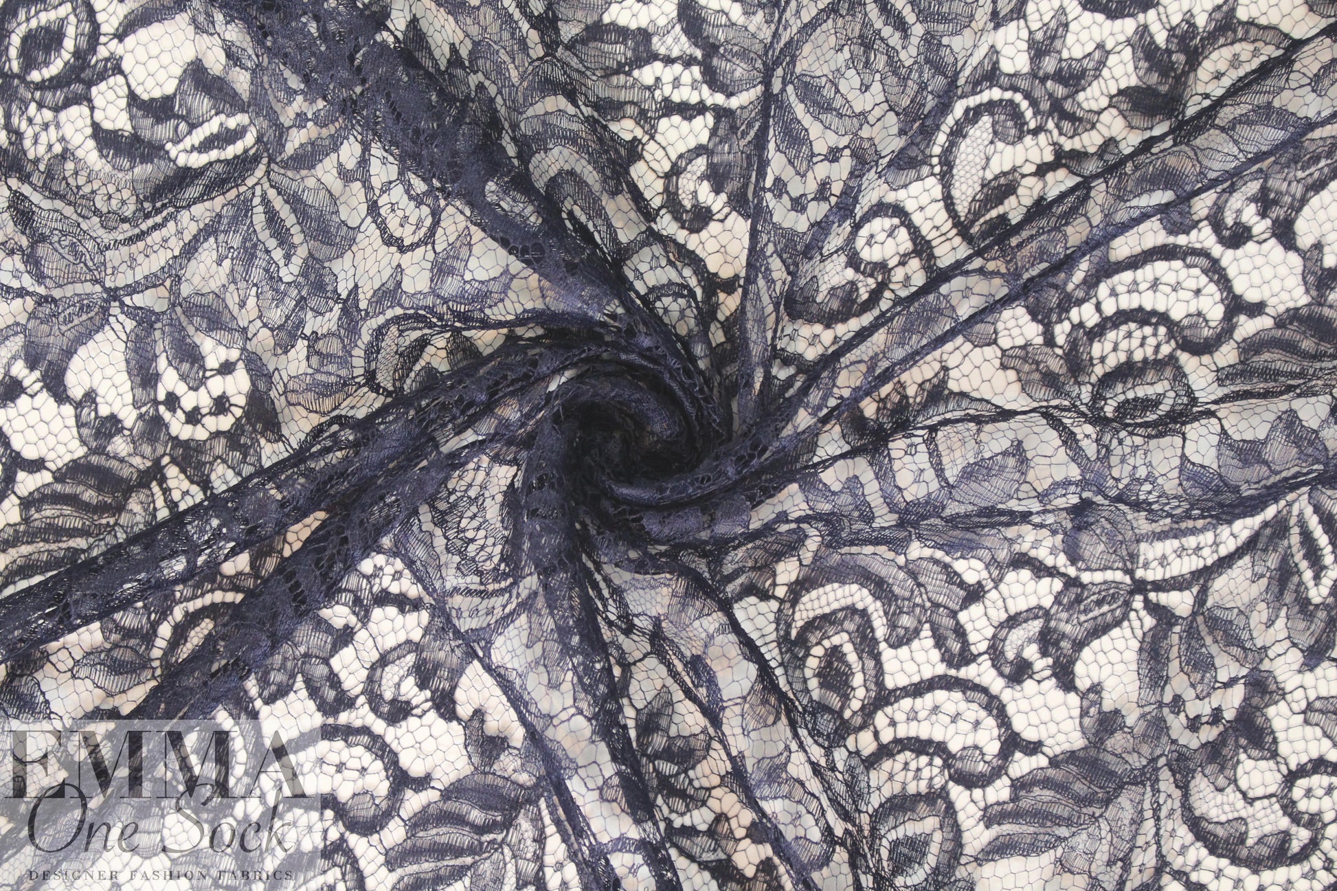 Solstiss French double scallop lace - navy