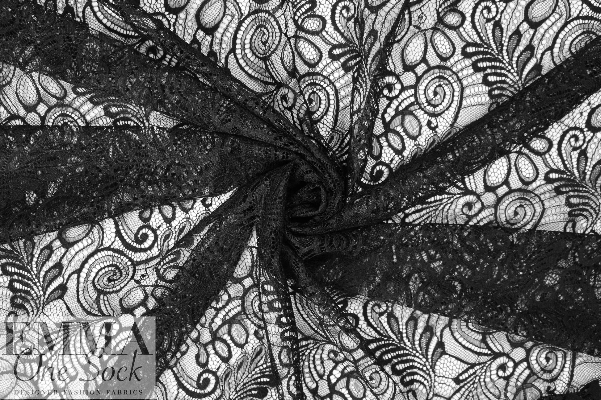 Trin@ Turk decorative swirl lace - black 1.66 yd