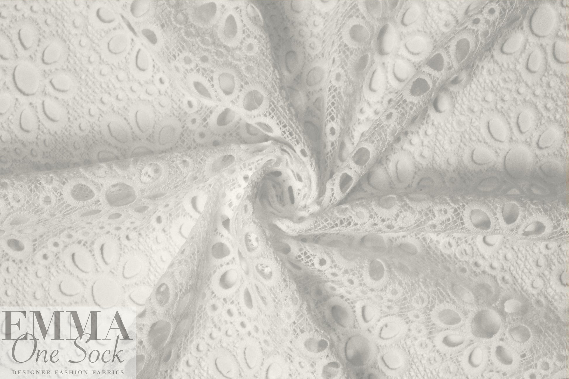 Trin@ Turk flowery guipure lace - white
