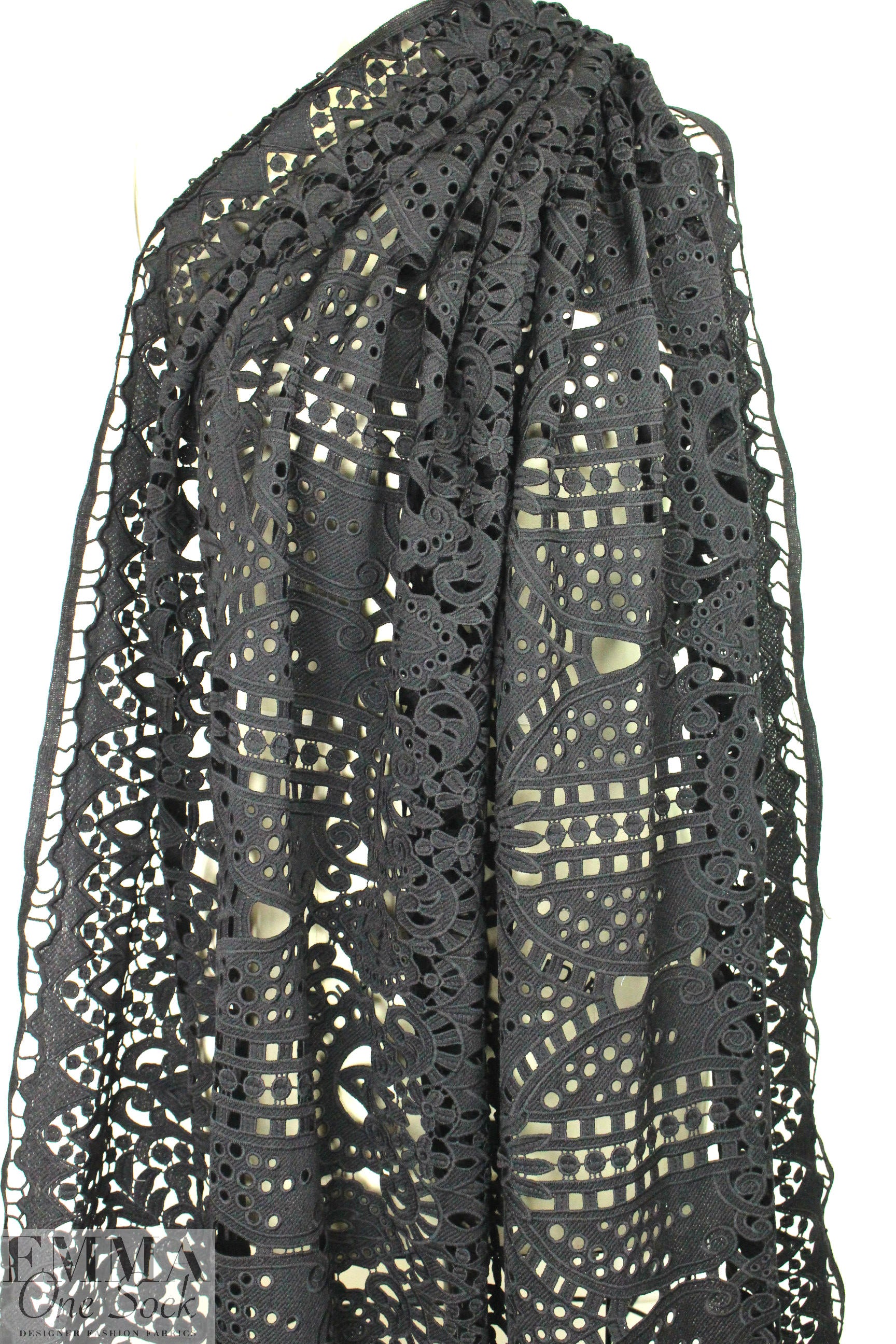 NY designer fancy guipure lace - black