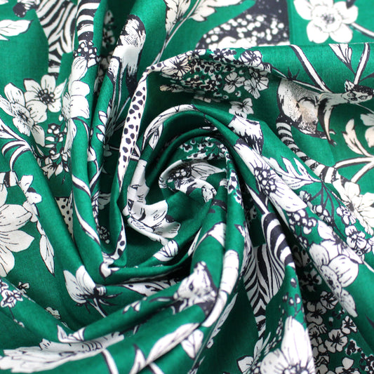 Japanese 'wonder' by Kokka cotton lawn - emerald