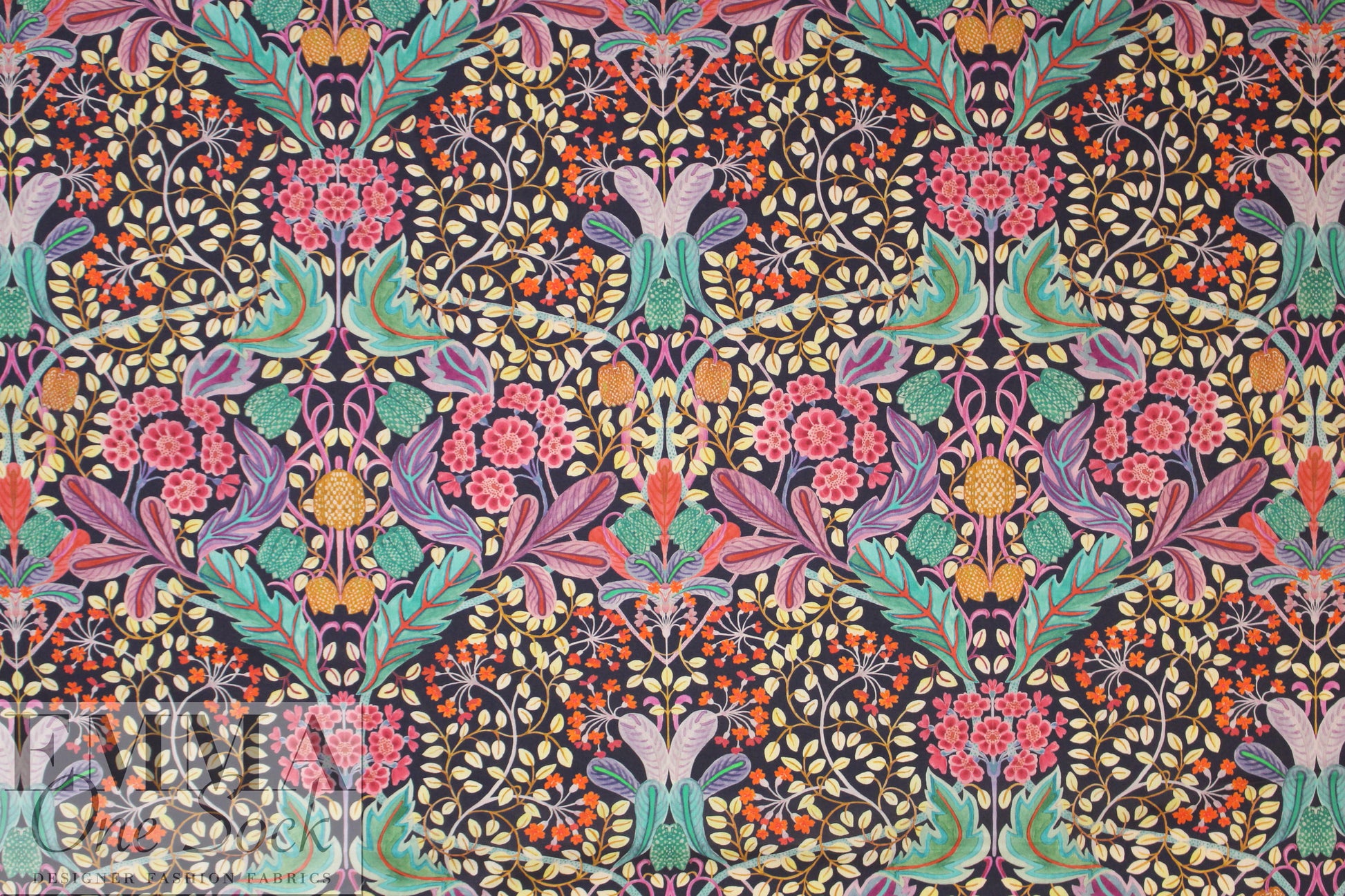 Liberty Art Fabrics: 'Elm House - A' Tana lawn 1 yard