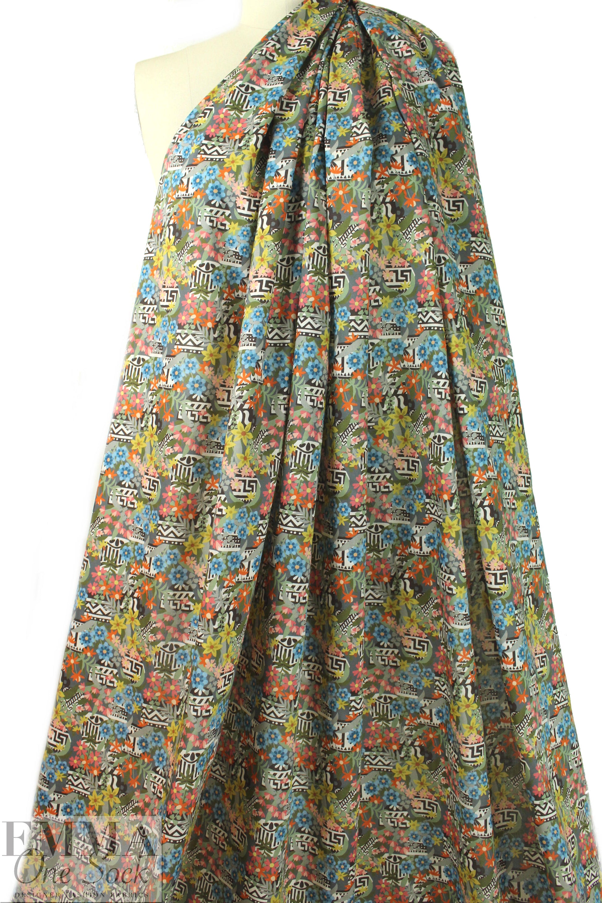 Liberty Art Fabrics: 'Antonia - B' Tana lawn 2 yds