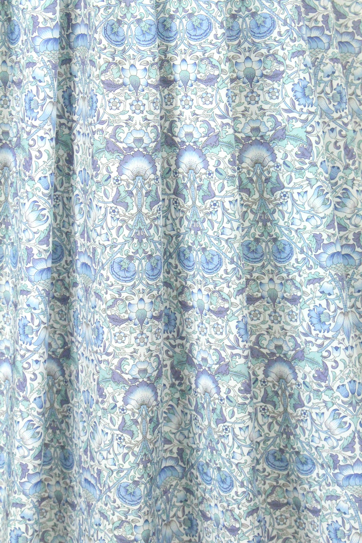 Liberty Art Fabrics: 'Lodden E' Tana lawn 1.5 yds
